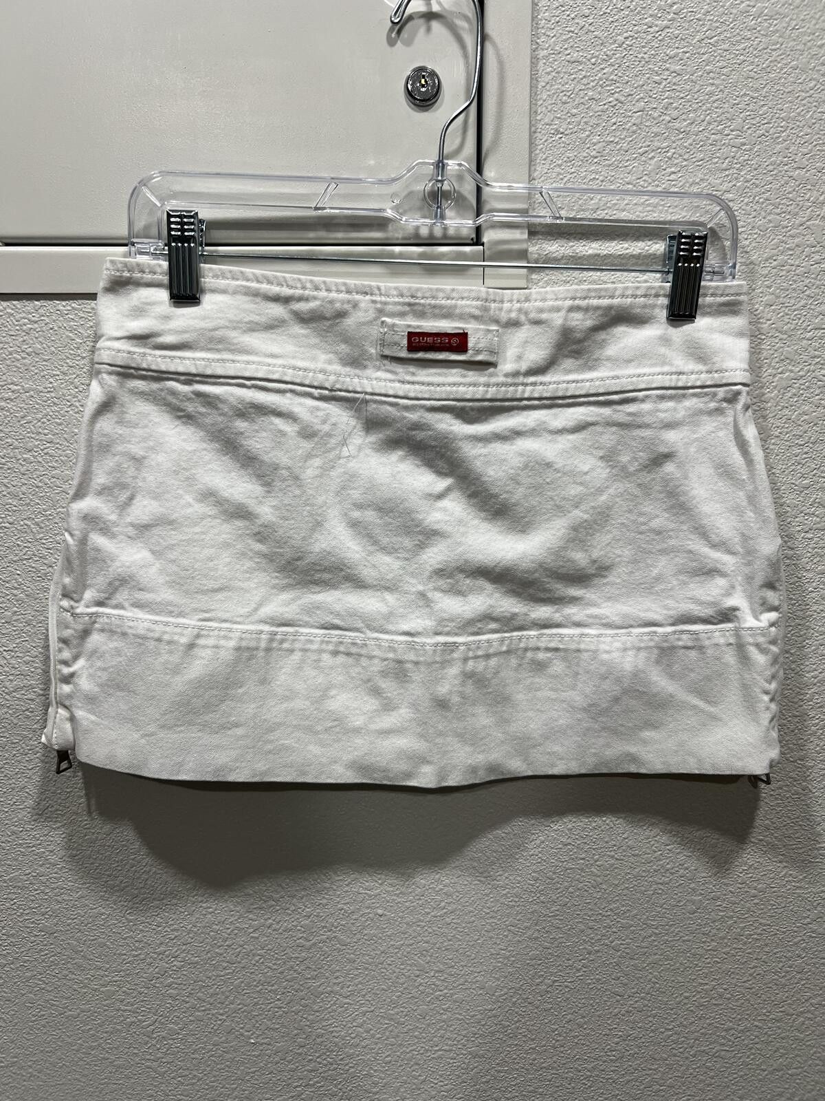Other Guess Vintage Mini Zip Skirt Size 32" / US 10 / IT 46 - 5 Thumbnail