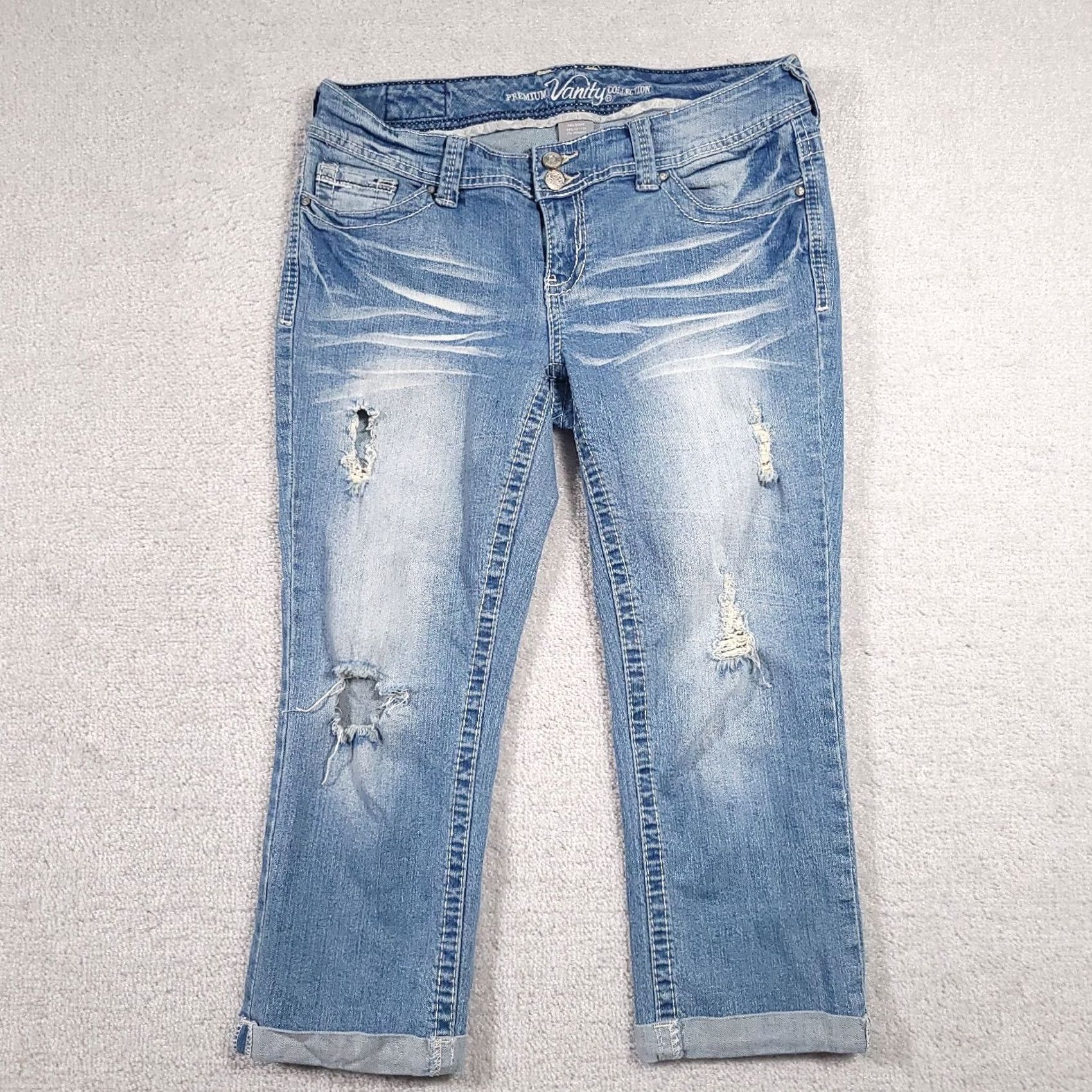 Vintage Vanity Capri Jeans Women's 29 33X21.5 Double Button Premium Collection Cuffed Jeans Capris 5-Pocket Denim Blue Slim Adult Womens Size 29" - 2 Thumbnail