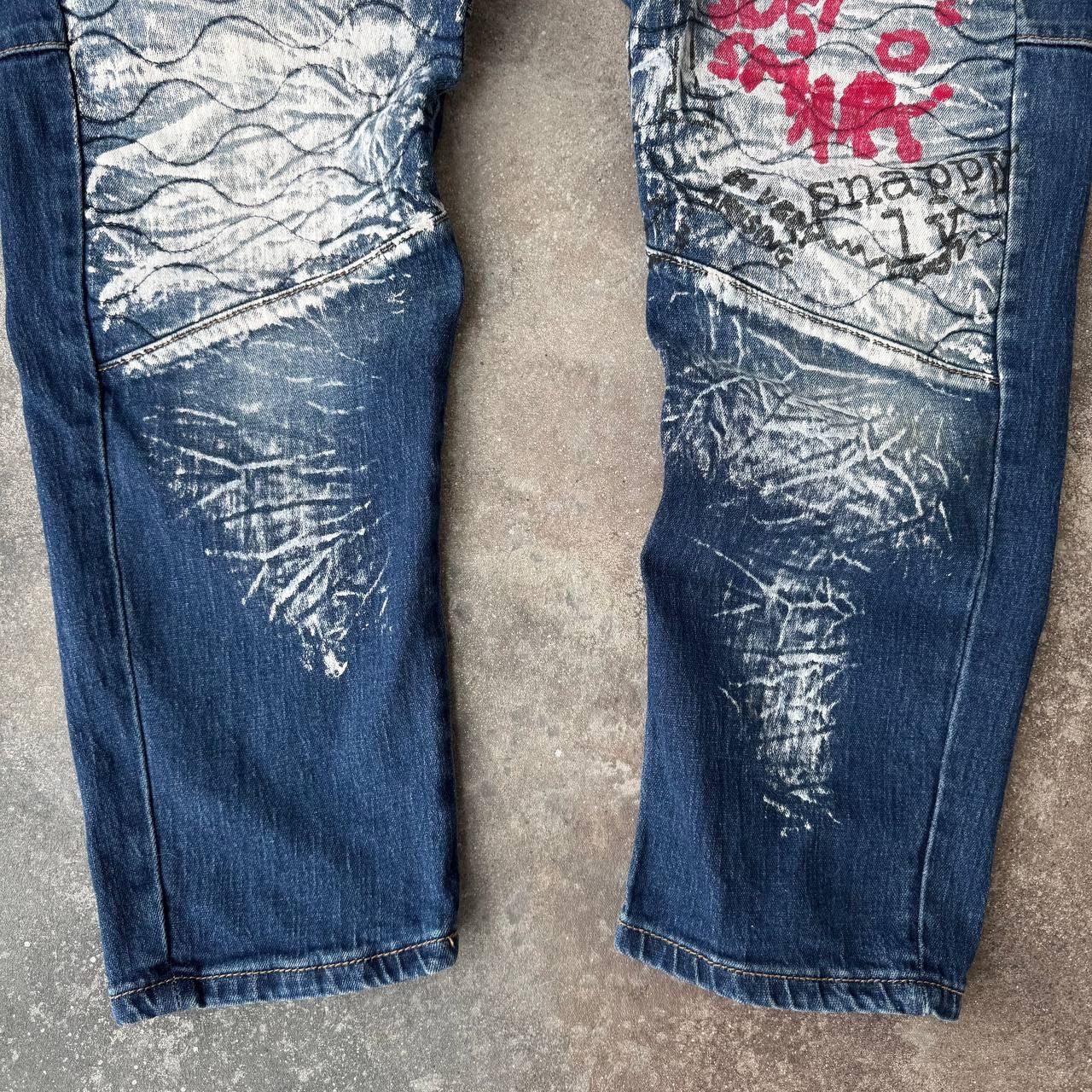 20471120 × Hysteric Glamour Amazing Vintage Graffiti Ripped Distressed Jeans Size 30" / US 8 / IT 44 - 7 Thumbnail