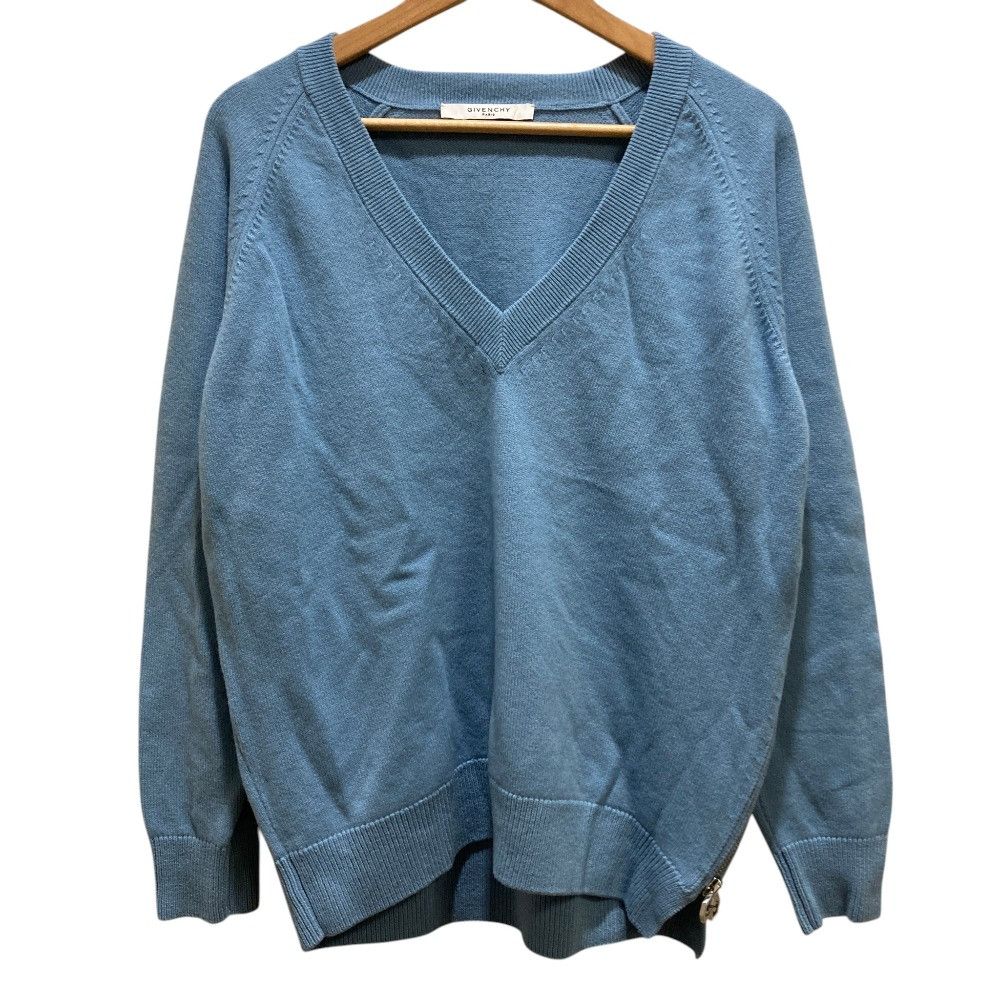 Givenchy Givenchy Givenchy Cashmere Blend V Neck Knit Sweater Textile Tops DUTY FREE for USA Size ONE SIZE - 1 Thumbnail