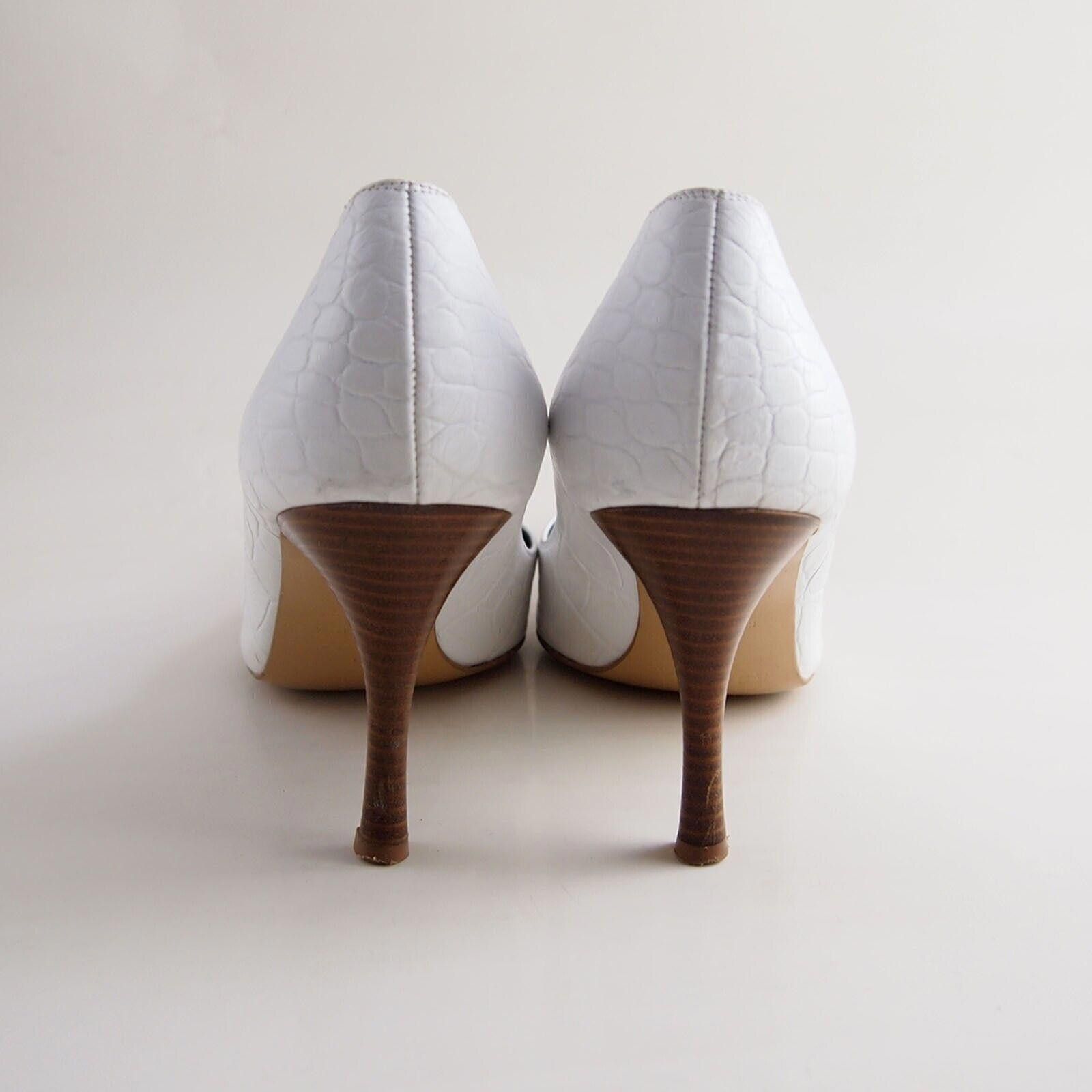 Escada Escada Heels Pointed Toe Embossed Croc Leather US 10 EU 40 Size US 10 / IT 40 - 6 Thumbnail
