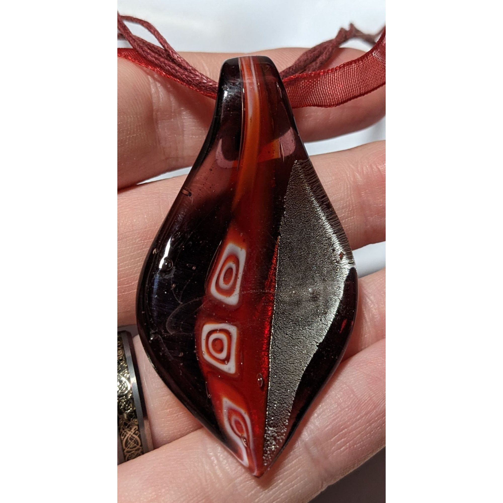 Other Red And Black Glass Leaf Pendant Necklace Size ONE SIZE - 9 Thumbnail