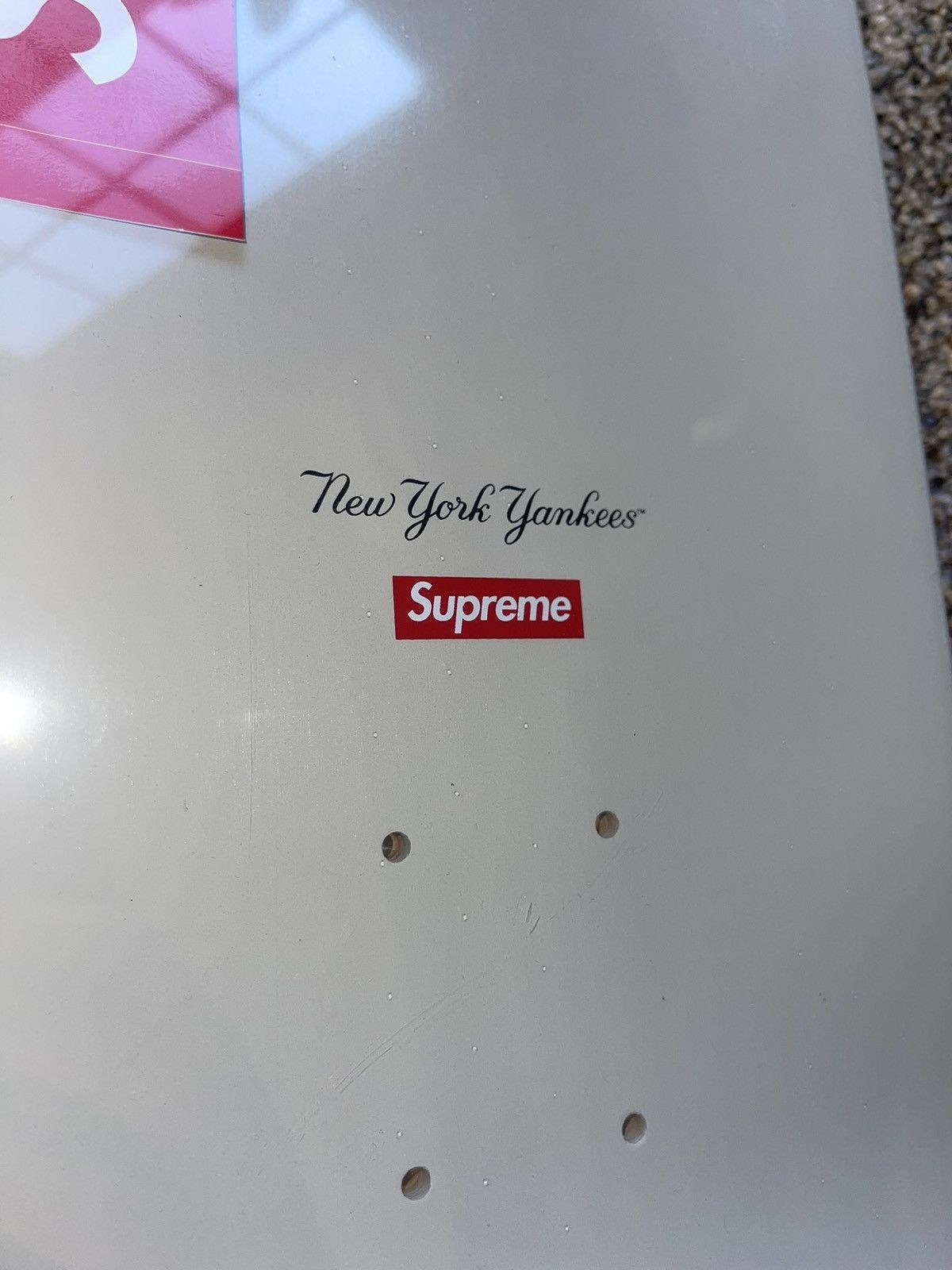 Supreme Supreme Yankees Deck NYY Airbrush Skateboard FW21 Size ONE SIZE - 6 Thumbnail