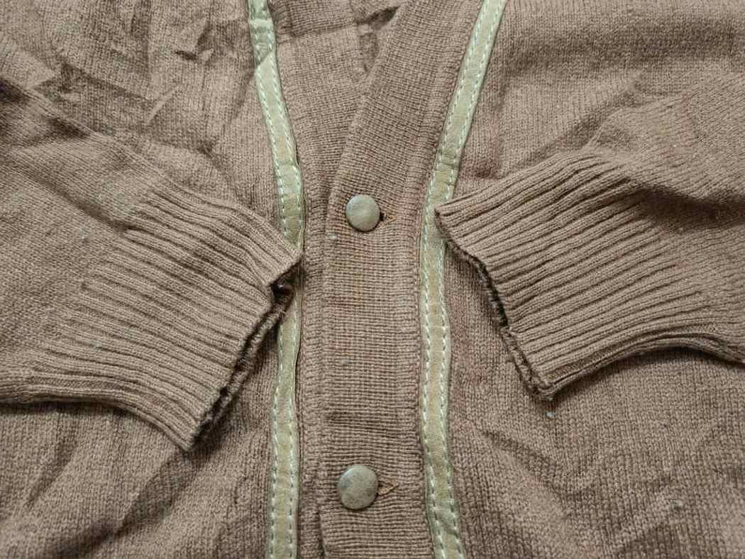 Givenchy 🔥🔥 Rare Vintage Givenchy Cardigan Brown Size US M / EU 48-50 / 2 - 6 Thumbnail