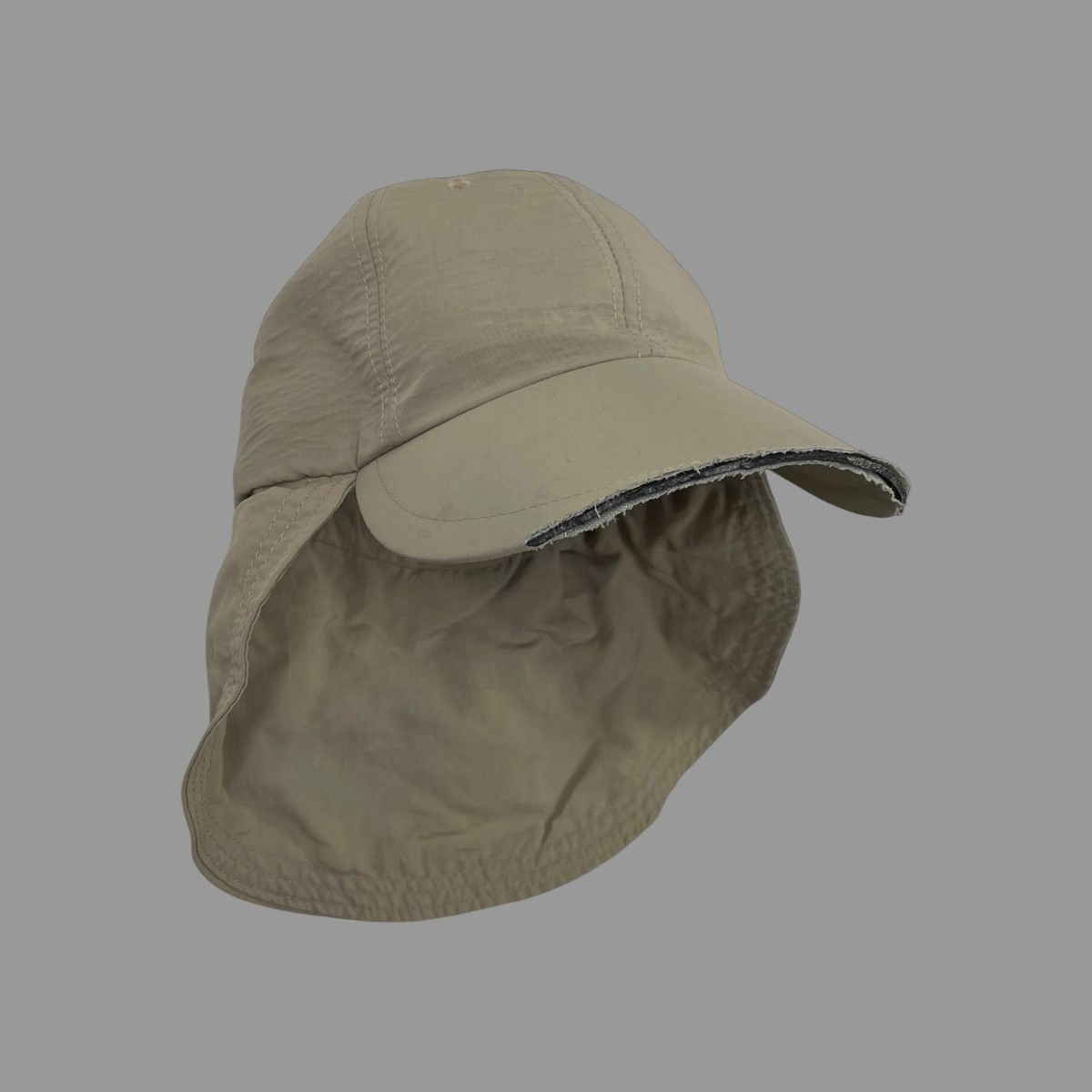 Vintage Vintage 1990s sun hat Size ONE SIZE - 1 Thumbnail