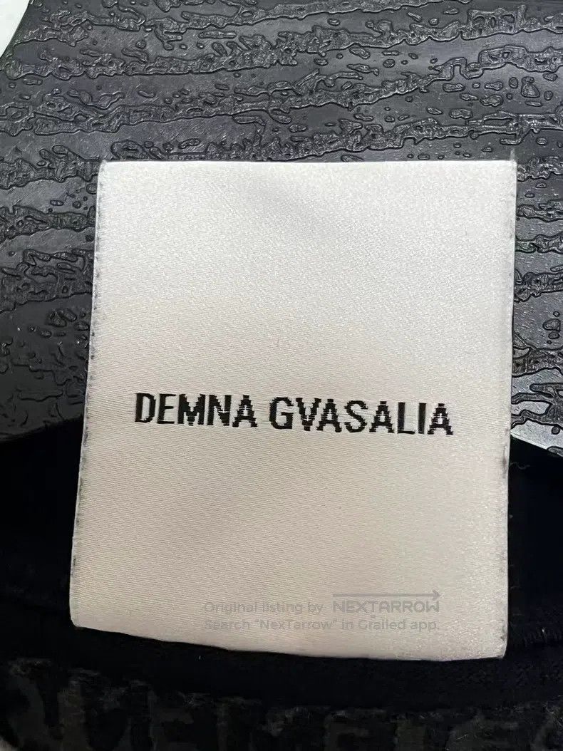 Vetements VETEMENTS short sleeves Size US M / EU 48-50 / 2 - 6 Thumbnail