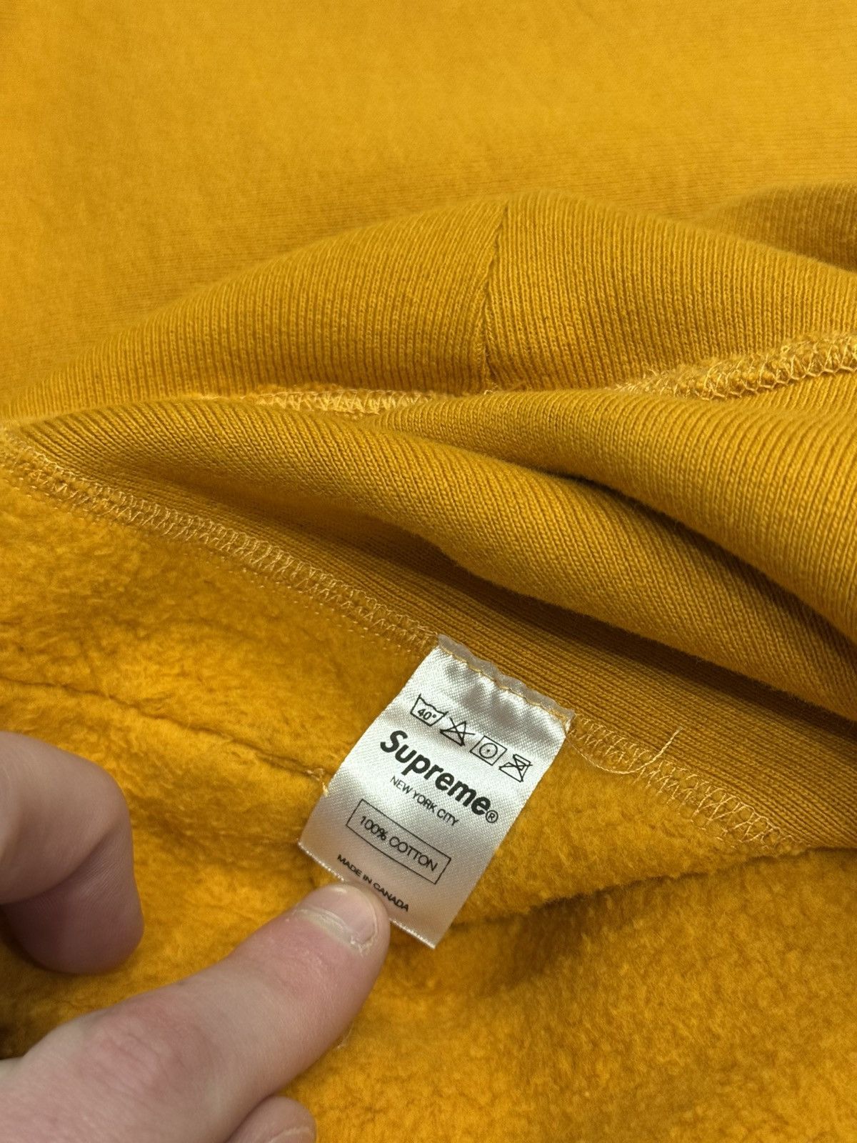 Supreme Supreme FW11 Mustard Box Logo Hoodie Size US L / EU 52-54 / 3 - 11 Thumbnail