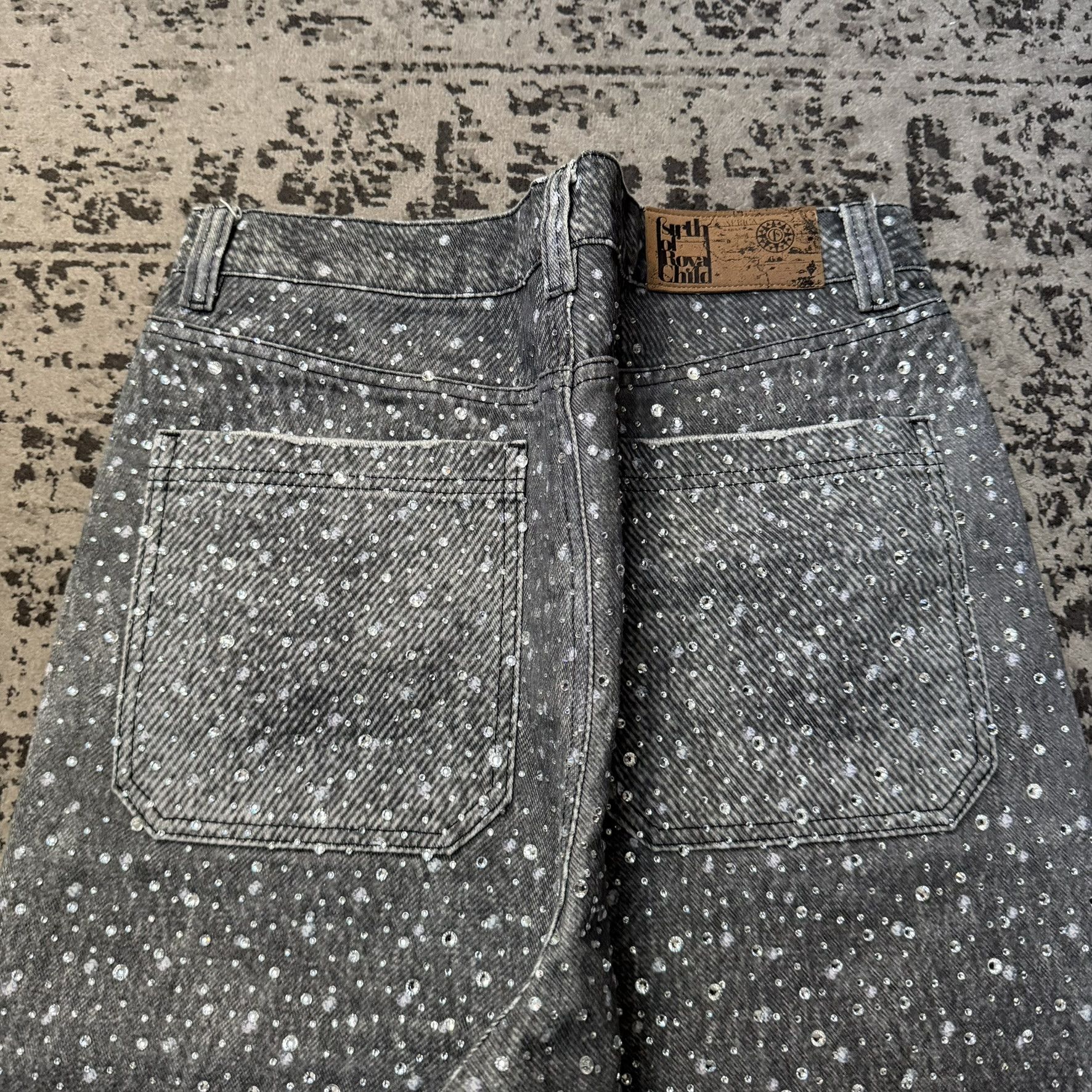 Birth of Royal Child Birth of Royal Child 20k diamond jeans Size US 34 / EU 50 - 4 Thumbnail