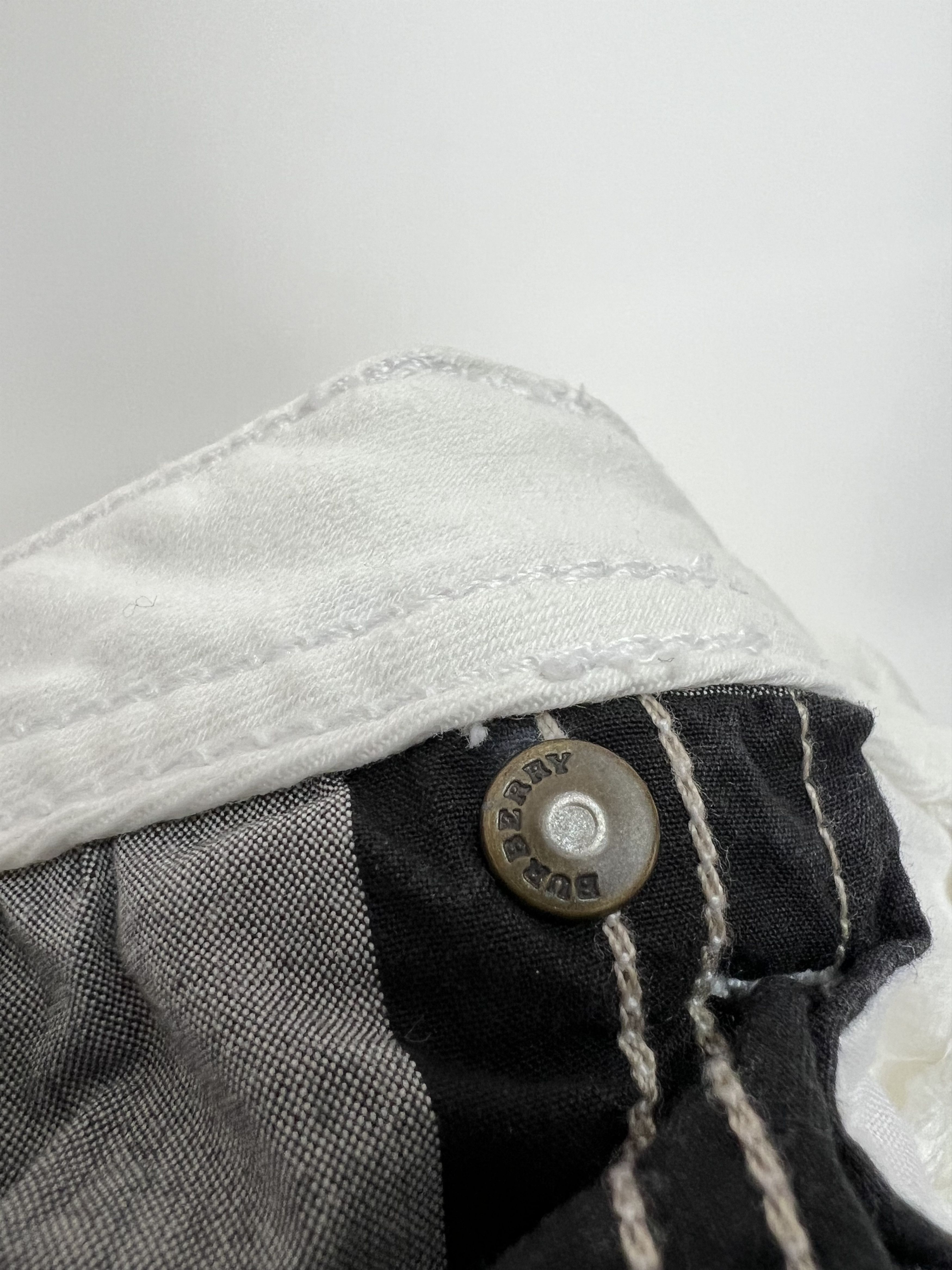 Burberry NWT Burberry Brit White Skinny Ankle Jeans Size US 32 Size 32" / US 10 / IT 46 - 17 Thumbnail