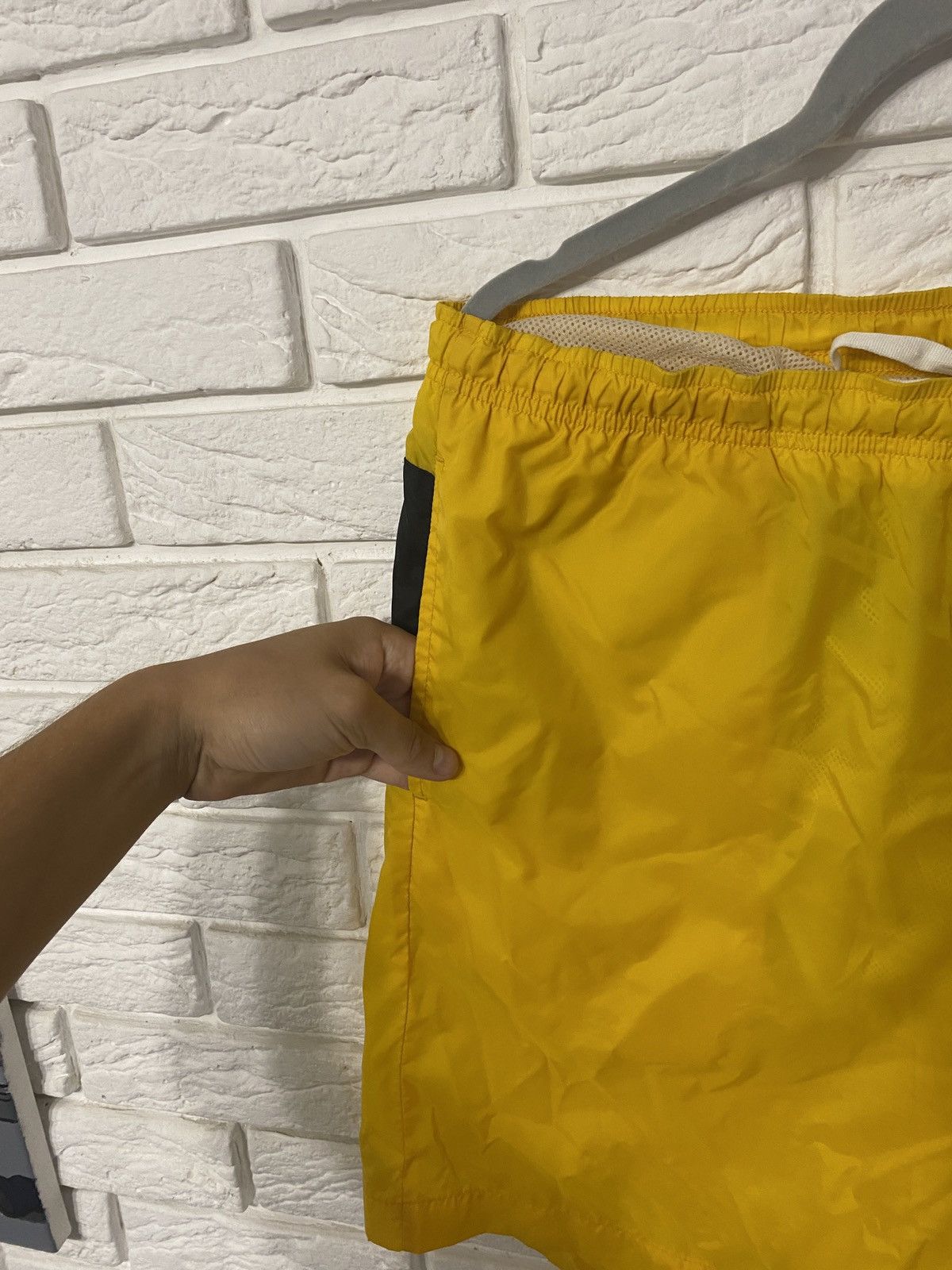 Nike × Vintage Vintage Y2K Nike swoosh nylon shorts Size US 40 / EU 56 - 2 Thumbnail