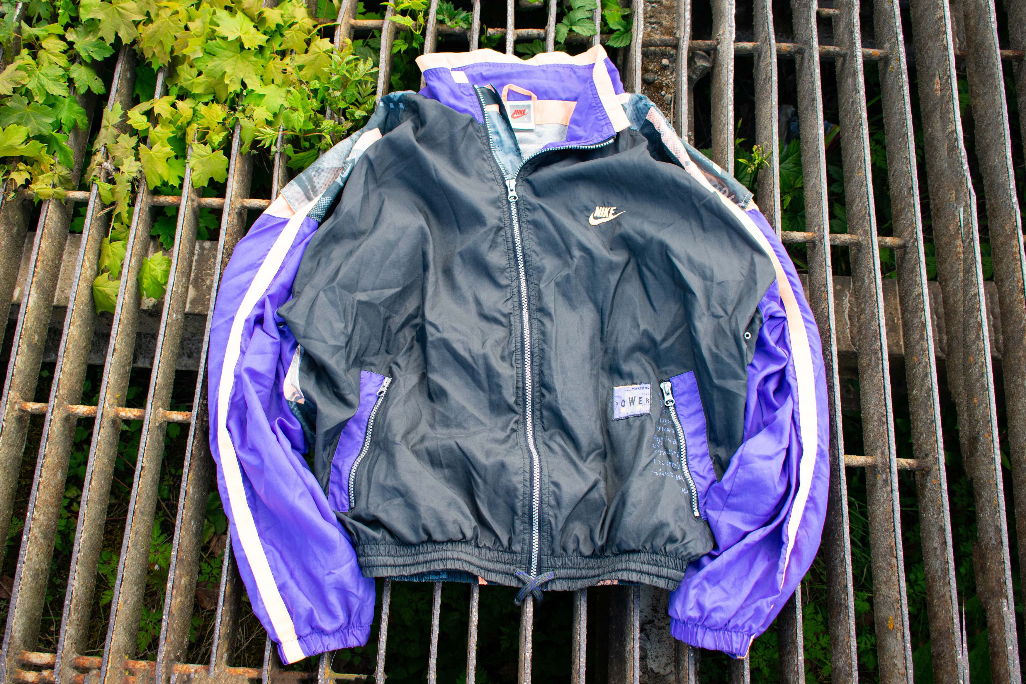 Vintage Nike windbreaker