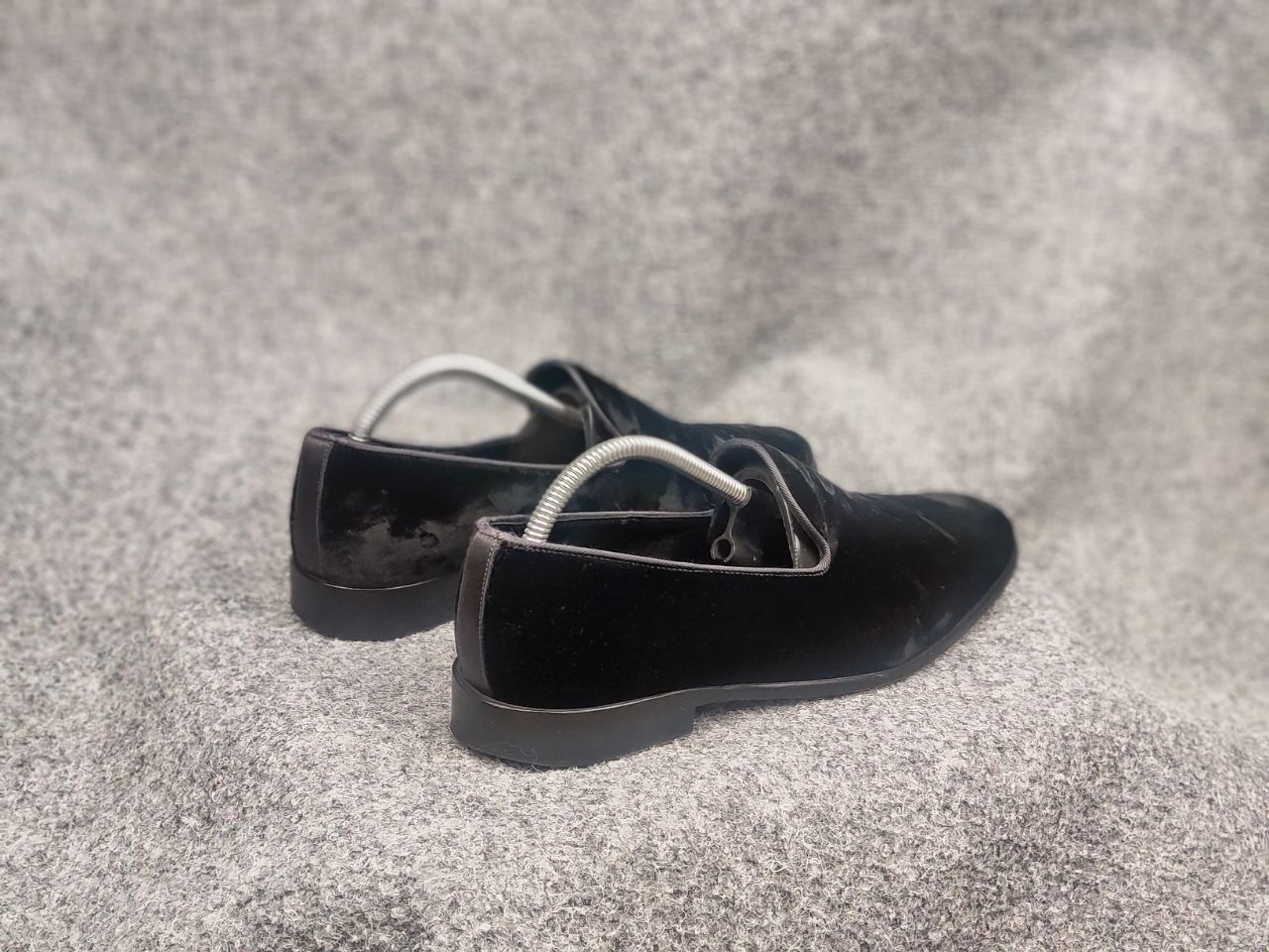 Dolce & Gabbana Dolce & Gabbana Velour Black Slip On loafers classic Shoes Size US 7 / EU 40 - 8 Thumbnail