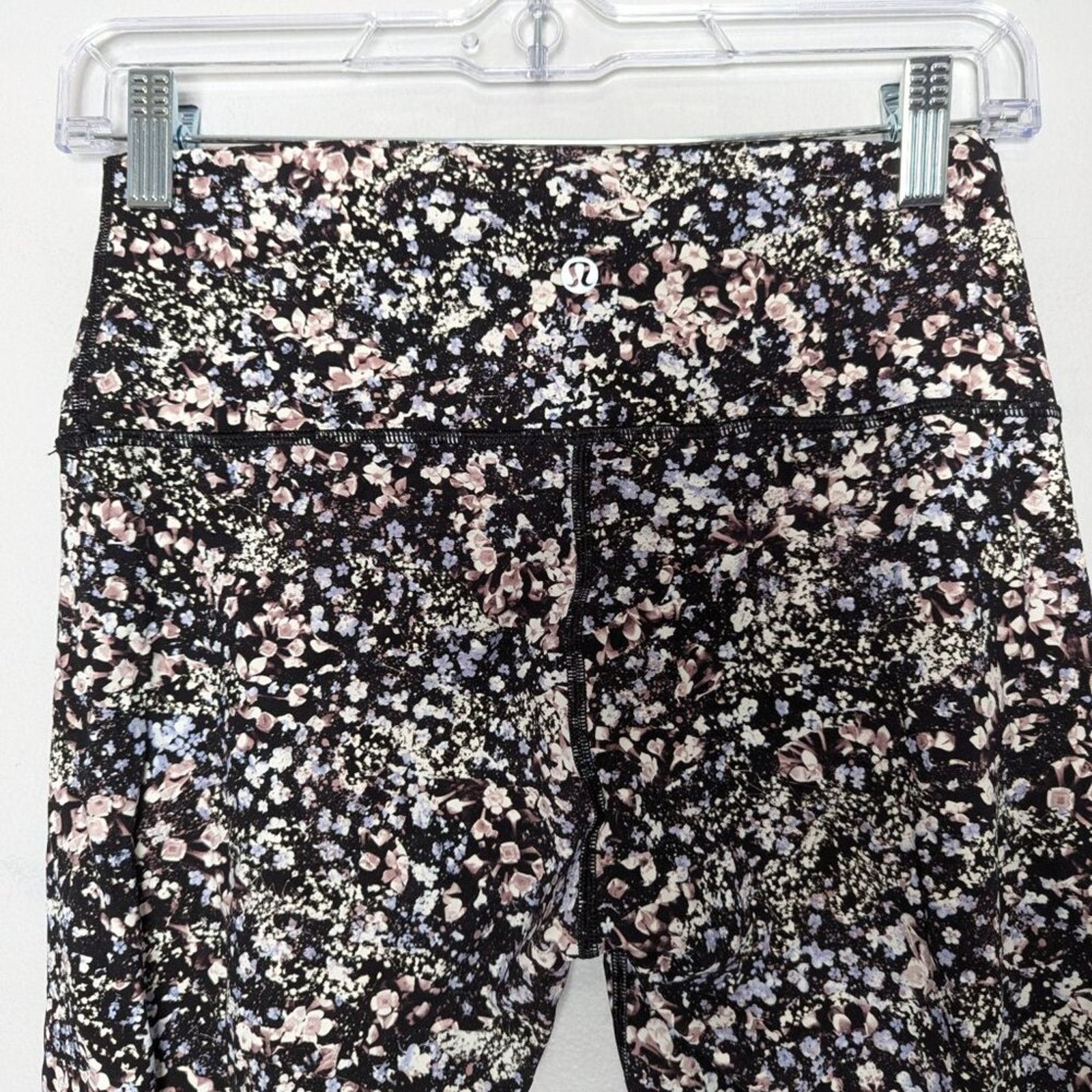 Lululemon Lululemon Wunder Under High-Rise Tight 28" Floral Luxtreme Size 30" / US 8 / IT 44 - 8 Thumbnail