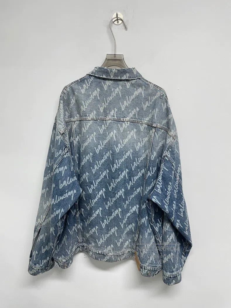 Balenciaga Balenciaga Bullet Screen Denim Jacket Size US XL / EU 56 / 4 - 2 Thumbnail