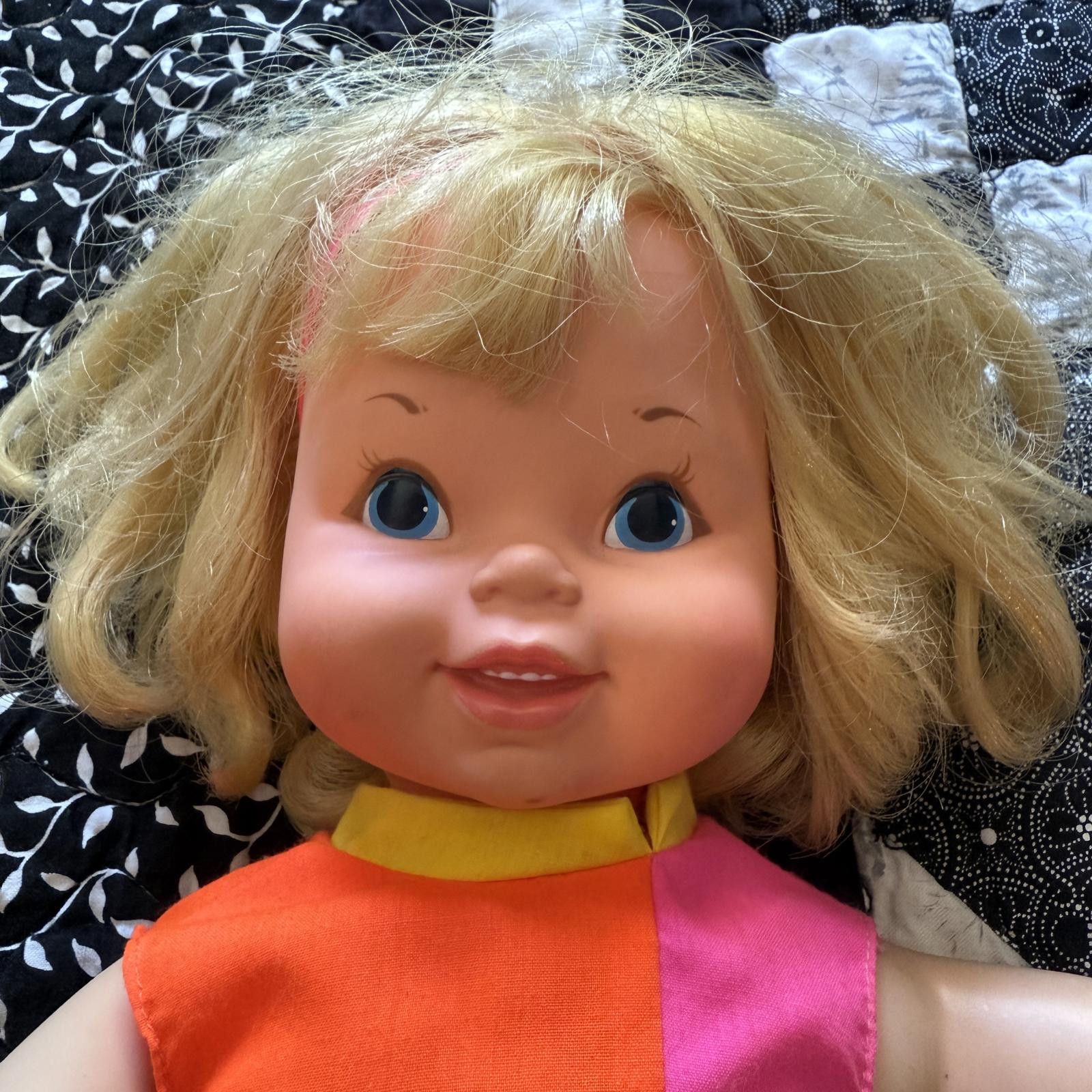 Designer Mattel Swingy (1969) walking & dancing doll - works Size ONE SIZE - 4 Thumbnail