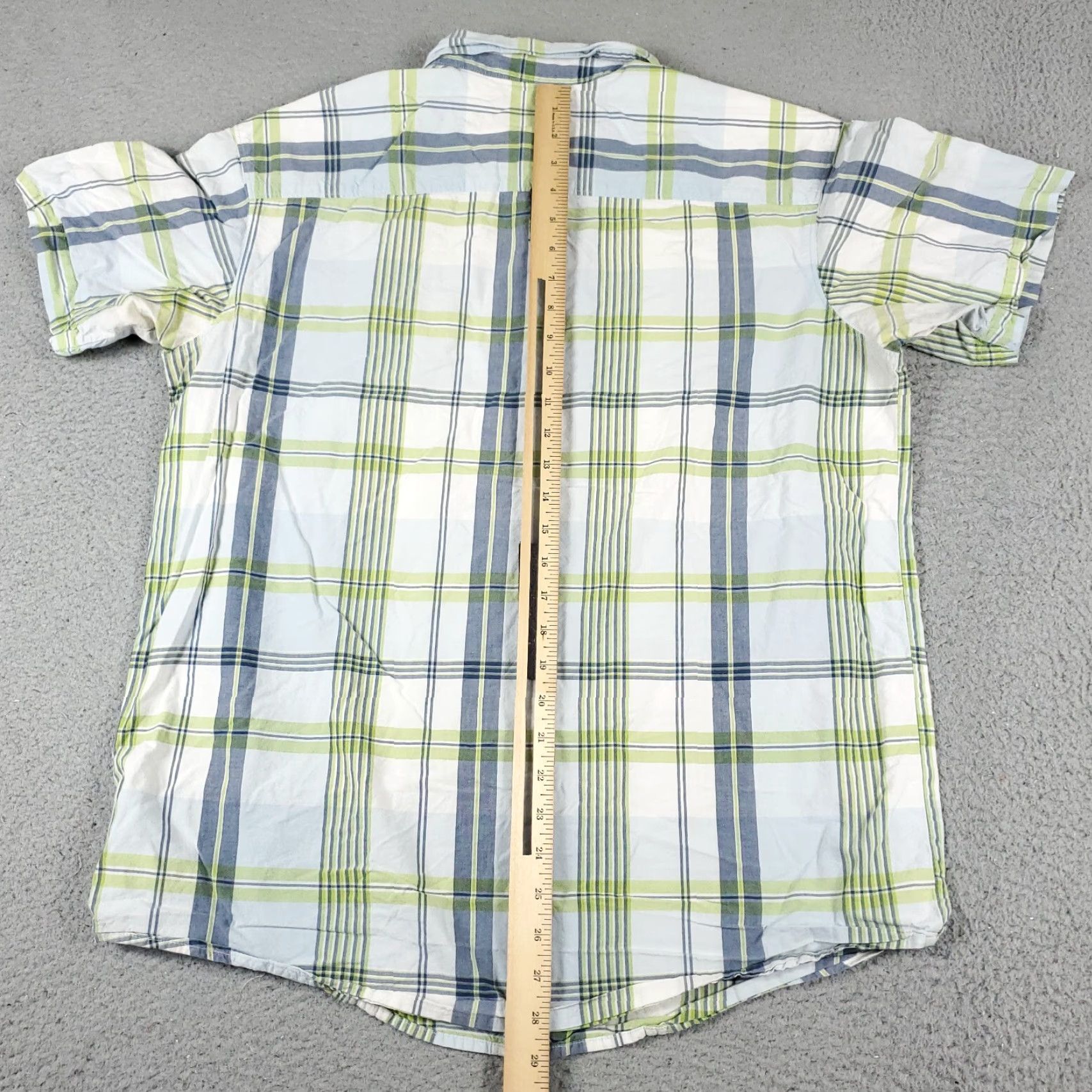 Vintage Columbia Shirt Mens L Blue Plaid Button-Up Short Sleeve Casual Button-Down Collar Men’s Regular Fit Size US L / EU 52-54 / 3 - 4 Thumbnail