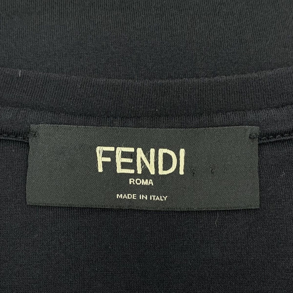 Fendi Fendi Black Geometric Embossed Short Sleeve T-shirt K26WX Size US S / EU 44-46 / 1 - 5 Thumbnail