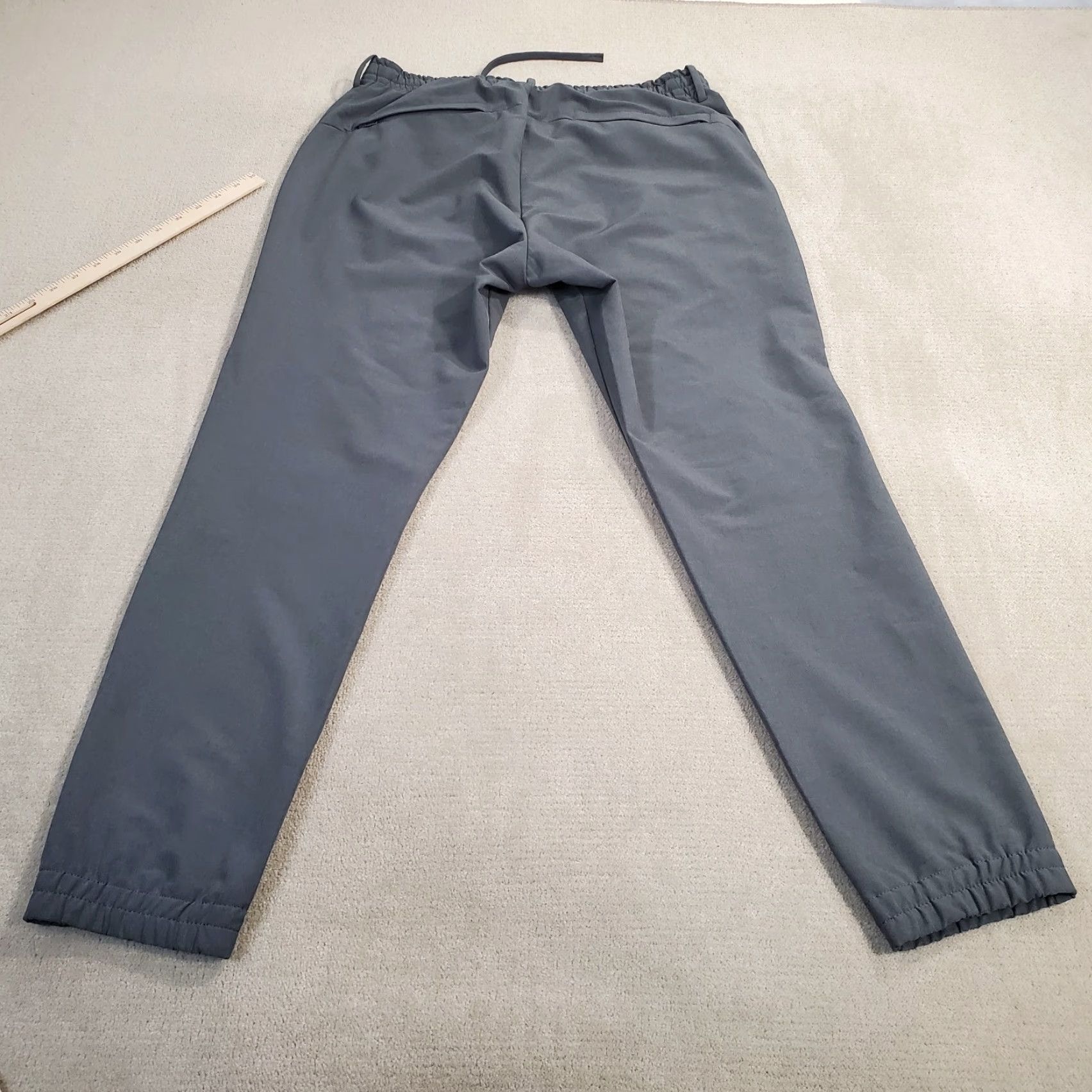Uniqlo Uniqlo Pants Mens L Gray Easy Performance Stretch Drawstring Casual Chino Logo 34 Inseam 29 Straight Front May Include Pockets Regular Size Type Size US 34 / EU 50 - 7 Thumbnail