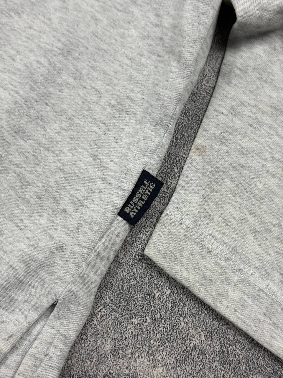 Russell Athletic Vintage Russell Athletic Sweatshirt Spell Out 90s Pullover Size US L / EU 52-54 / 3 - 8 Thumbnail