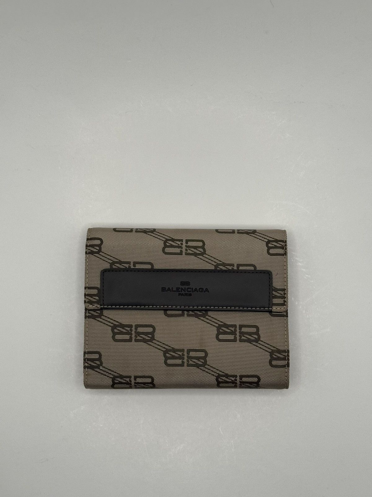Balenciaga Mens Balenciaga tri fold wallet bb logo espresso leather Size ONE SIZE - 1 Thumbnail