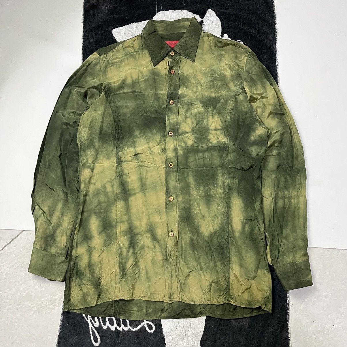 Hugo Boss Hugo Boss Pleated abstract bleach shirt Size US L / EU 52-54 / 3 - 1 Thumbnail