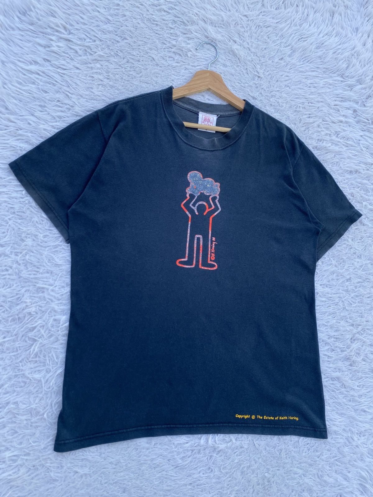 Keith Haring Rare Vintage 90s Keith Haring Pop Art Graphic Tshirt Size US M / EU 48-50 / 2 - 2 Thumbnail