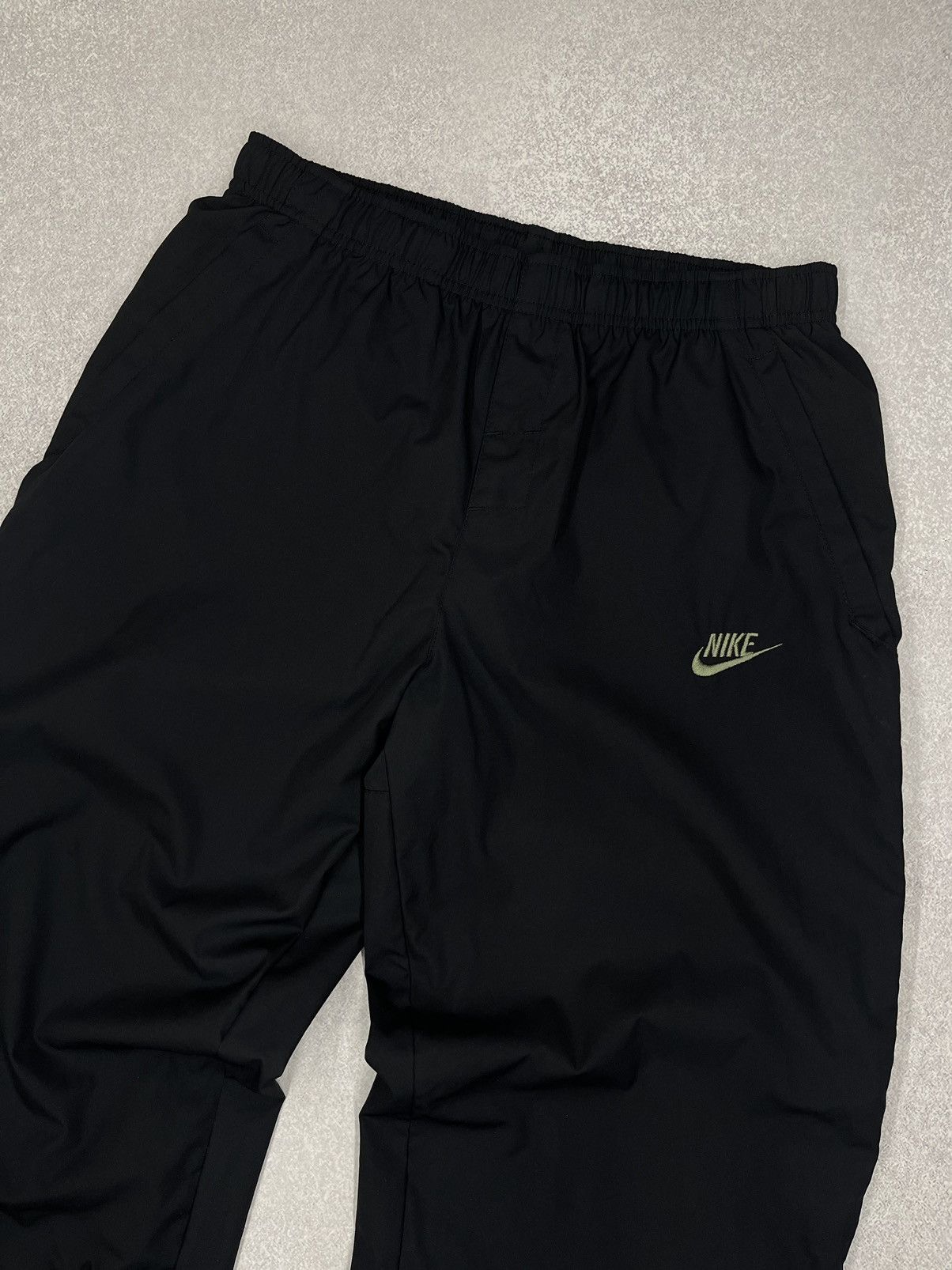 Nike Vintage Nike Nylon Black Sweatpants Double Big Logo Swoosh Size US 30 / EU 46 - 5 Thumbnail