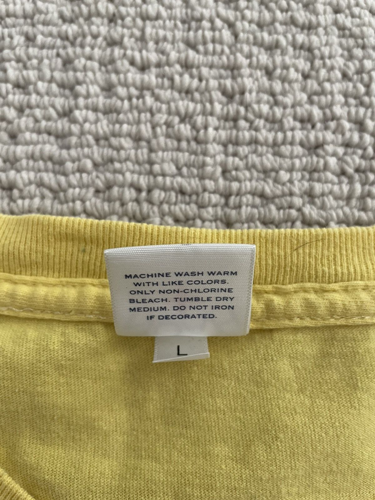 Noah Noah Yellow Fishy T Shirt (circa 2019 - Yellow Size US L / EU 52-54 / 3 - 4 Thumbnail