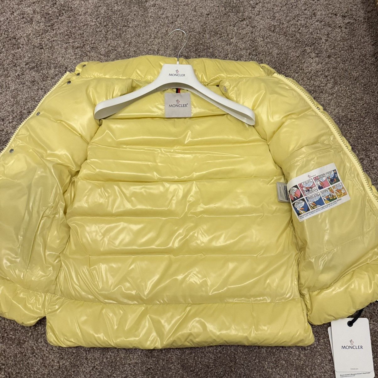 Moncler Moncler TIBB gilet bodywarmer size 2 yellow new gui bormes Size US M / EU 48-50 / 2 - 8 Thumbnail