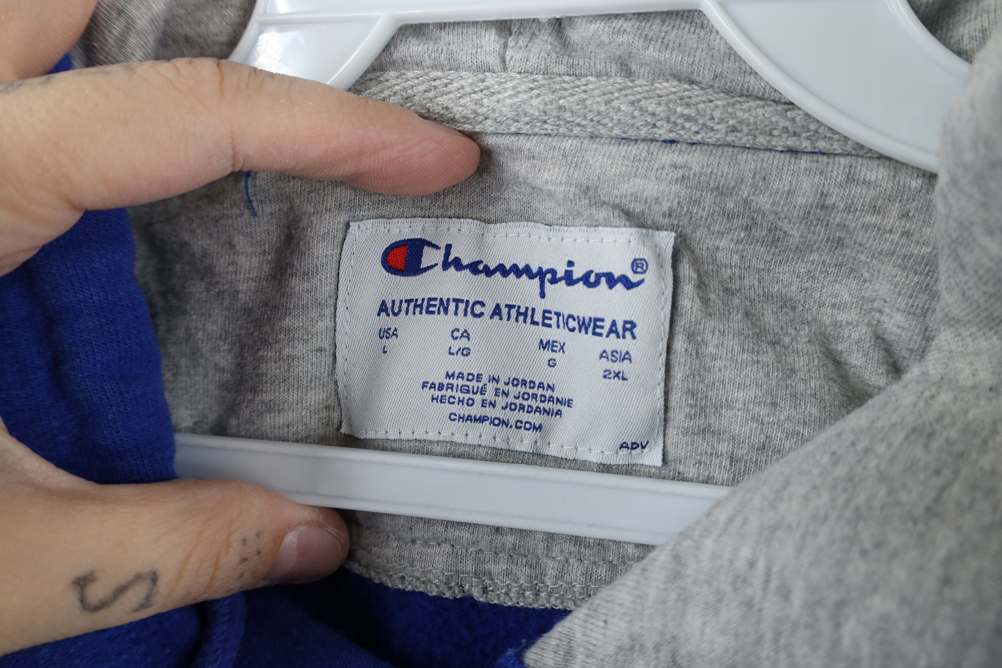 Champion × Vintage Vintage Champion Monochrome Hoodie Sweatshirt Royal Blue Size US L / EU 52-54 / 3 - 7 Thumbnail