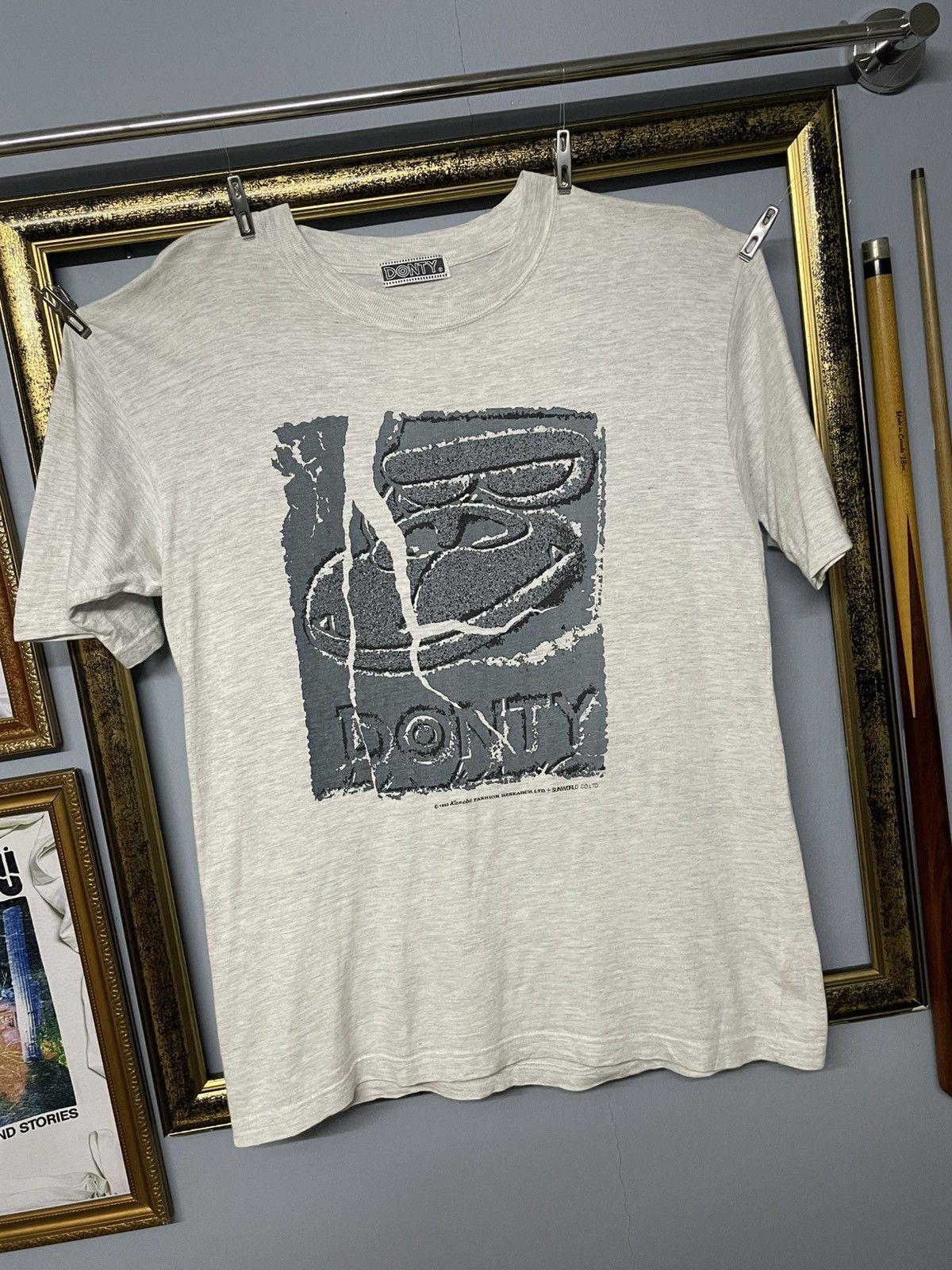 Japanese Brand Vintage 1990s Japan Designer Donty - Artwork History Tshirt Size US M / EU 48-50 / 2 - 2 Thumbnail