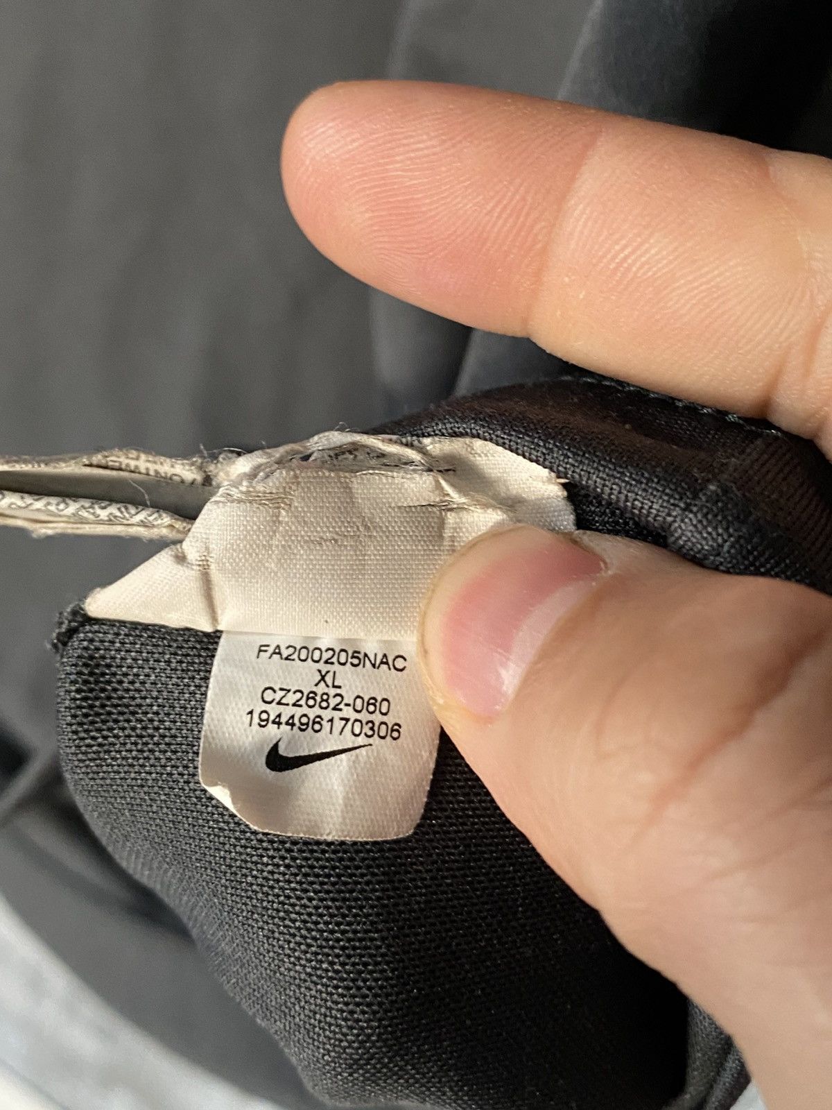 Nike × Other UK Vintage Liverpool Nike Soccer Jersey Training Size XL Size US XL / EU 56 / 4 - 6 Thumbnail