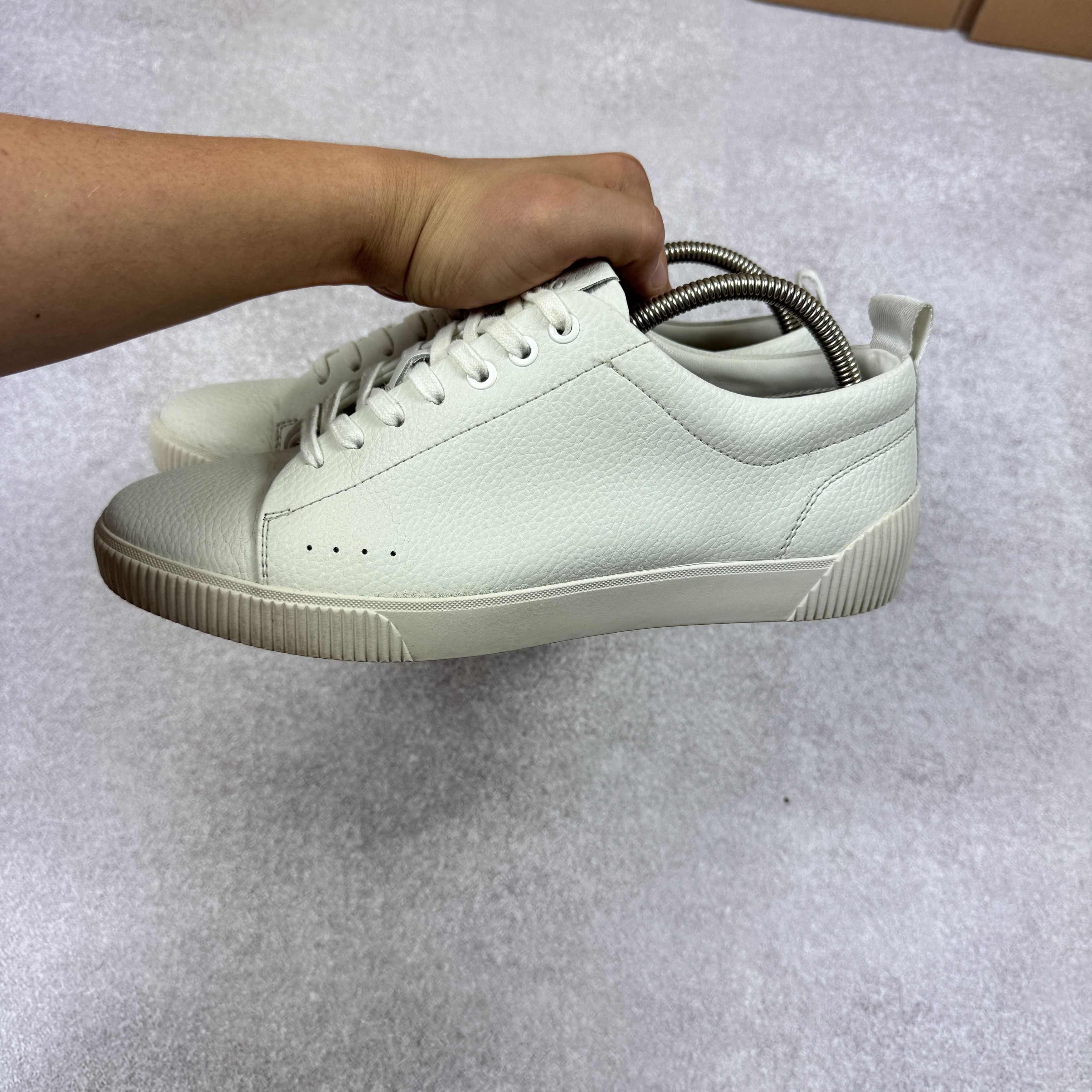 Hugo Boss Hugo Boss 50471315 White Leather Sneakers Size 42 / 27 cm Size US 9 / EU 42 - 4 Thumbnail