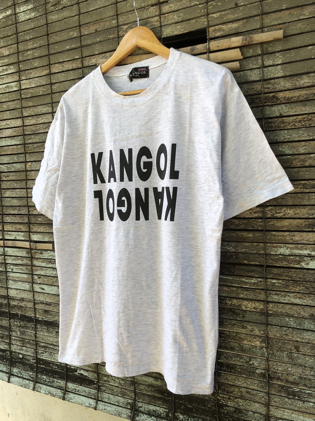 Kangol 🔥Vintage 90s🔥 Casual Kangol Centre Logo Tshirts Size US M / EU 48-50 / 2 - 5 Thumbnail