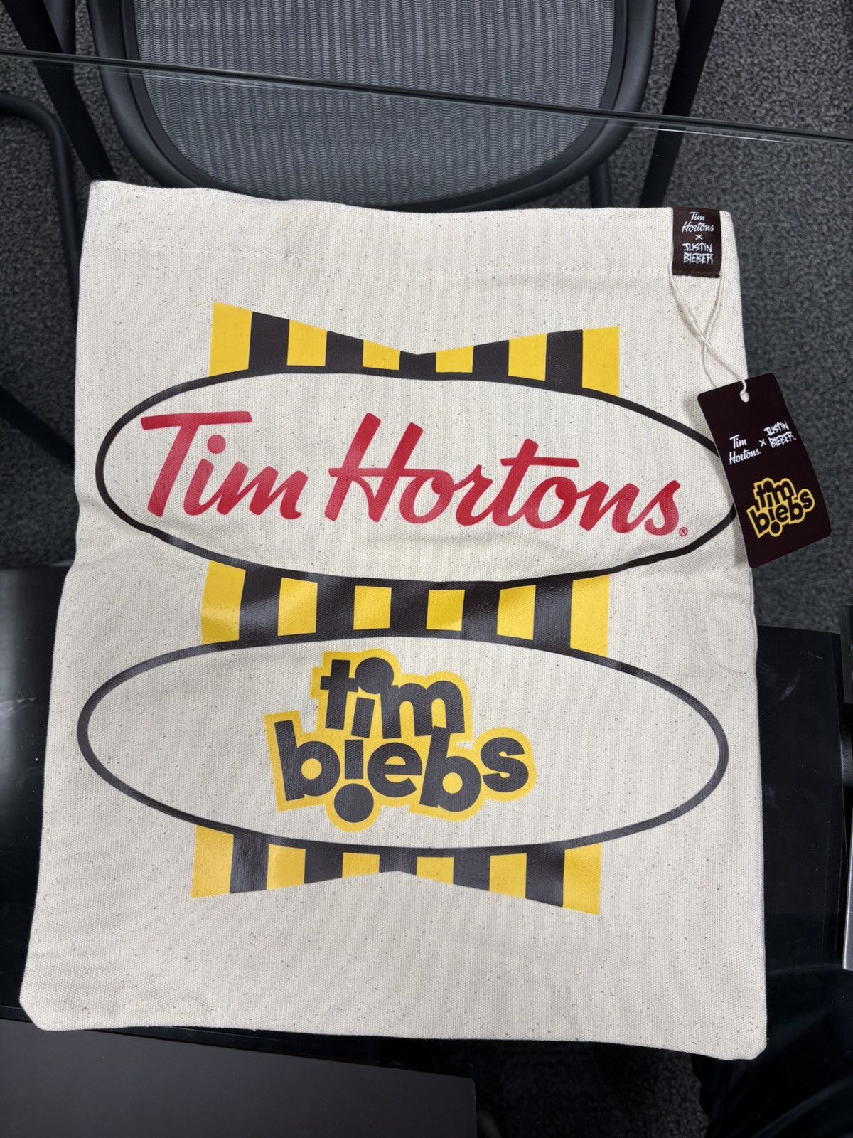 Justin Bieber Tim Hortons x Justin Bieber NEW Limited Size ONE SIZE - 2 Thumbnail
