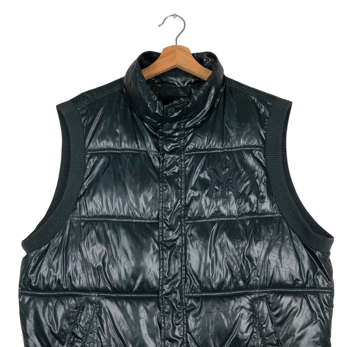New York Yankees 🔥Vintage Sleeveless Biker Puffer Down Jacket MLB New York Size US M / EU 48-50 / 2 - 3 Thumbnail
