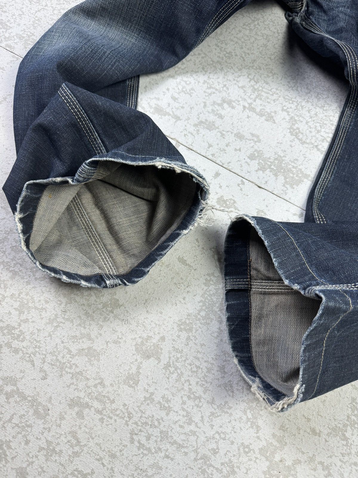 Japanese Brand × Le Grande Bleu (L.G.B.) DENIM CRAFT Limited Edition Distressed Sick Jeans Size US 31 - 9 Thumbnail