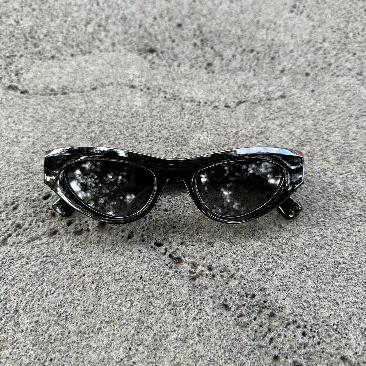 Other Y2K Unisex Sunglasses Retro Fashion Shades QB972-01 Size ONE SIZE - 1 Thumbnail