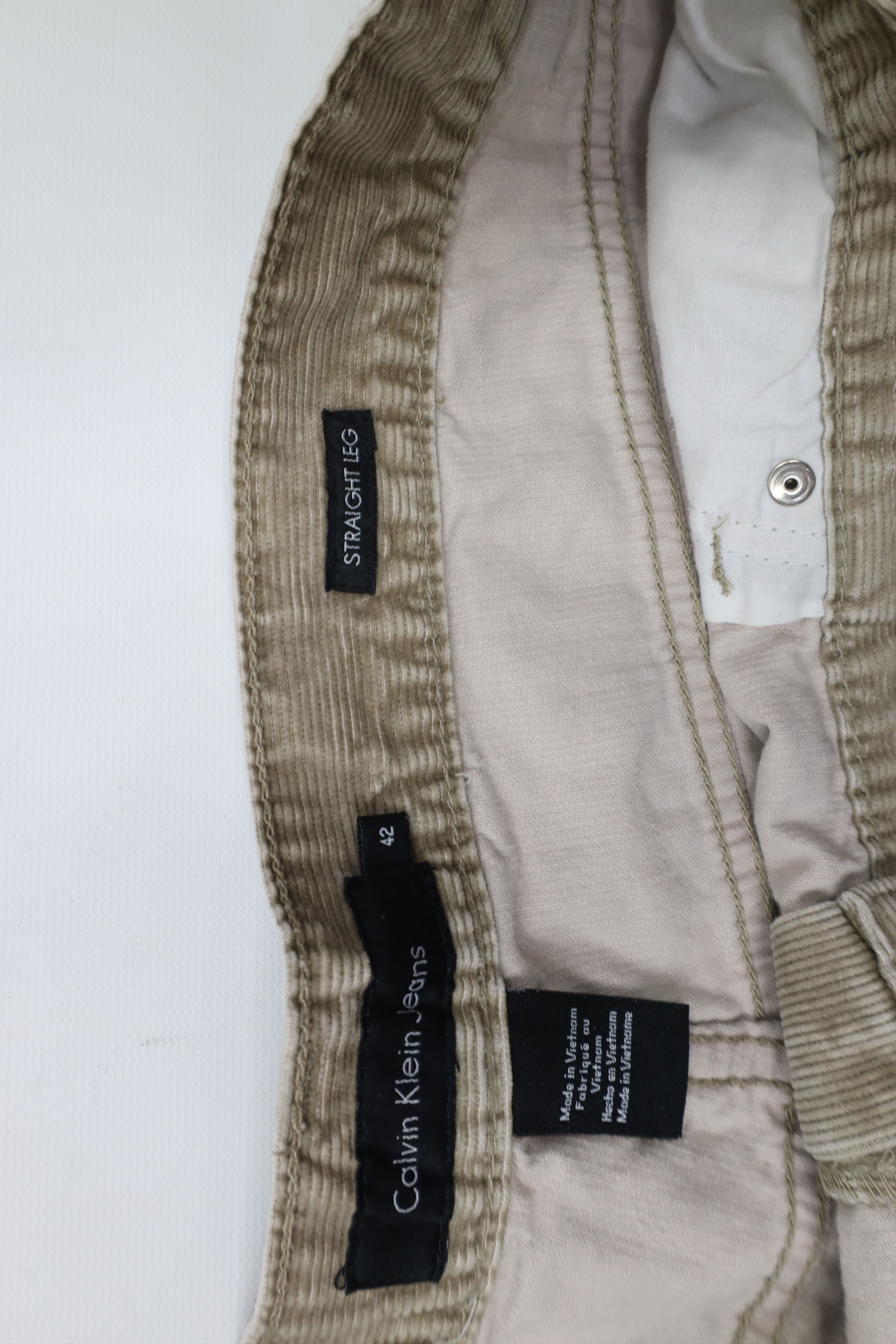 Calvin Klein × Vintage Vintage Calvin Klein Straight Wide Leg Corduroy Chino Pants Size US 42 / EU 58 - 10 Thumbnail