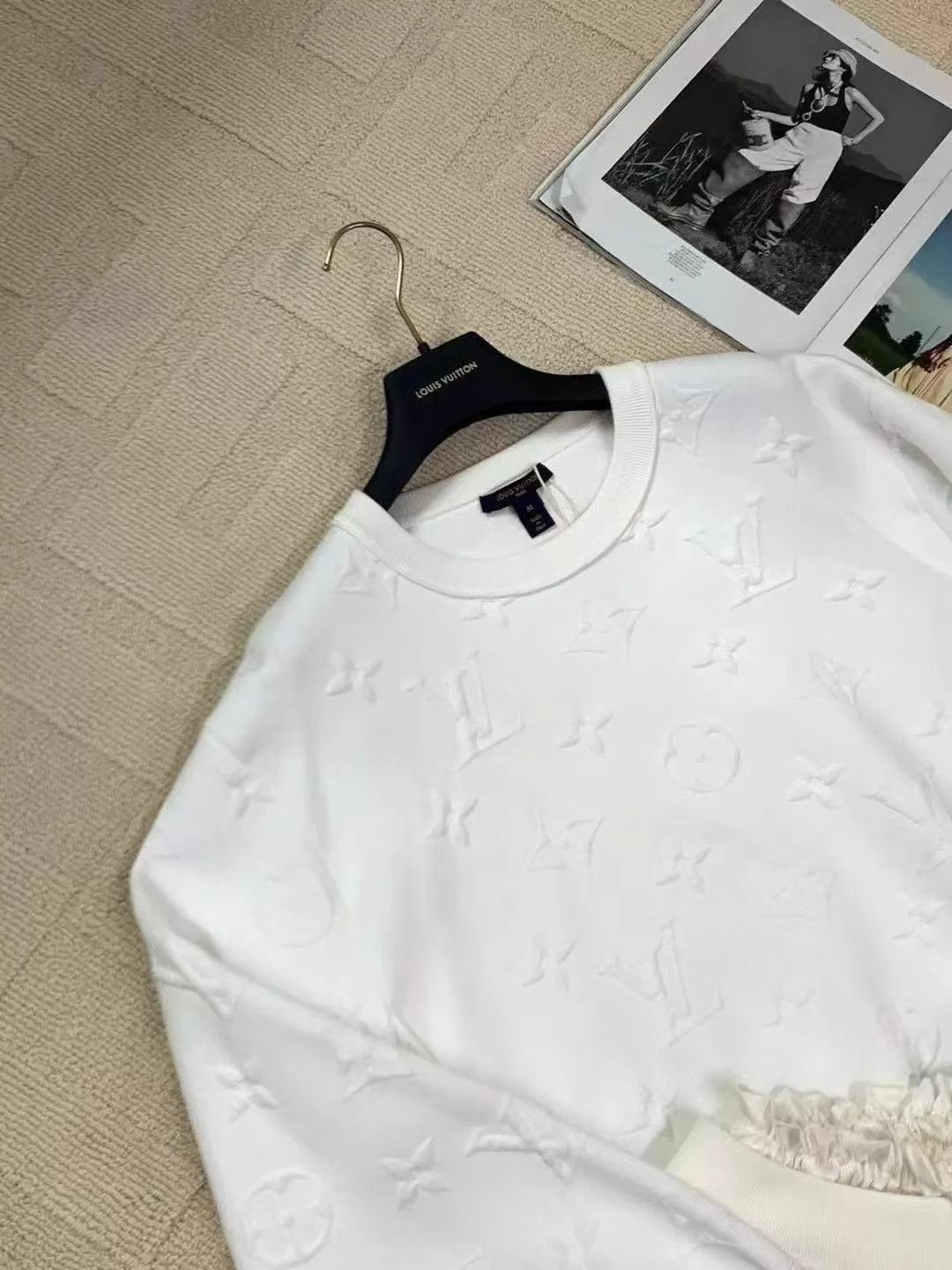 Louis Vuitton LV Jacquard Full Logo Sweatsuit M/S w/ dust bag Size M / US 6-8 / IT 42-44 - 3 Thumbnail