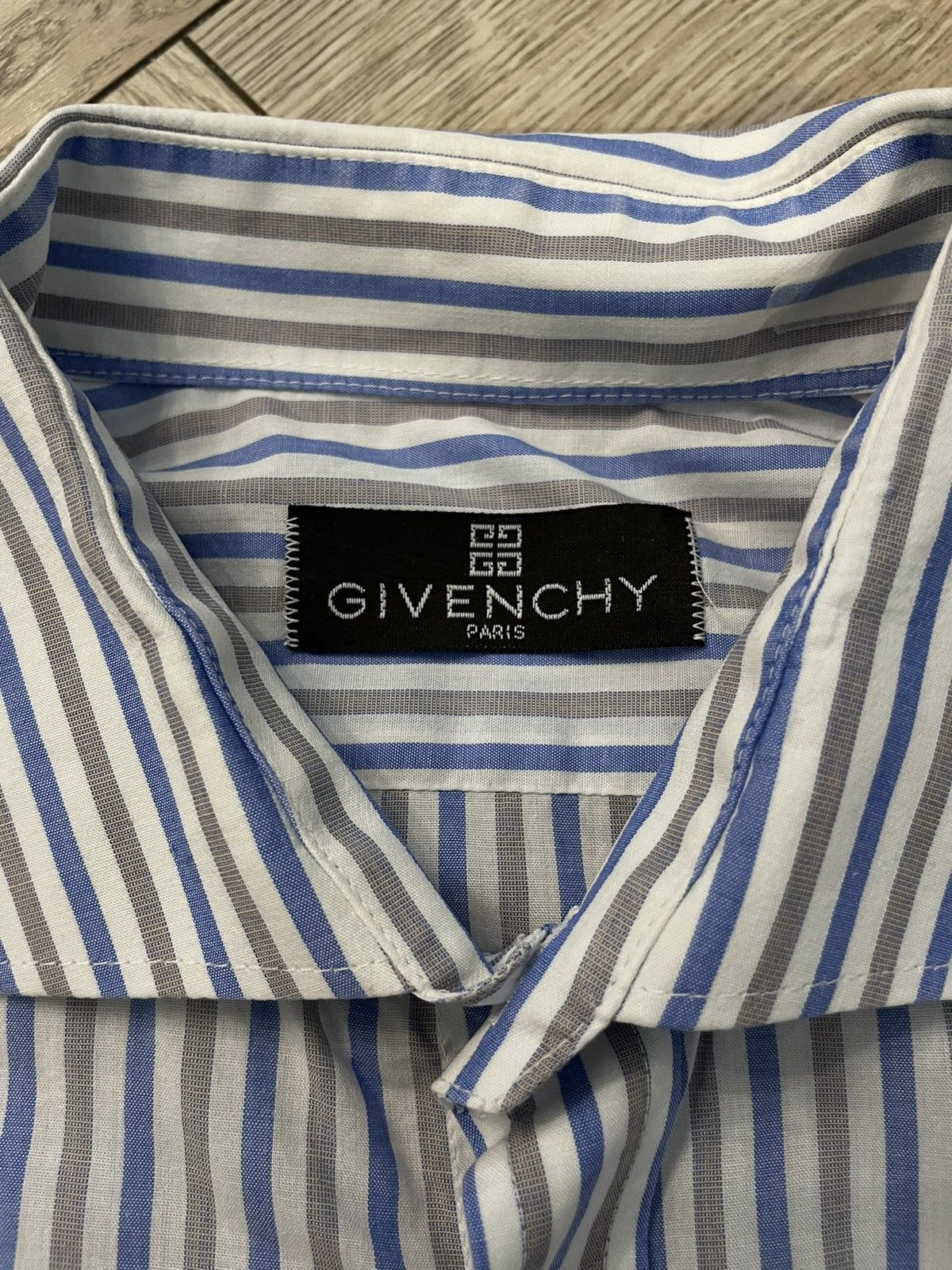 Givenchy Givenchy Paris Long Sleeve Button Down Dress Shirt Striped Size US M / EU 48-50 / 2 - 7 Thumbnail