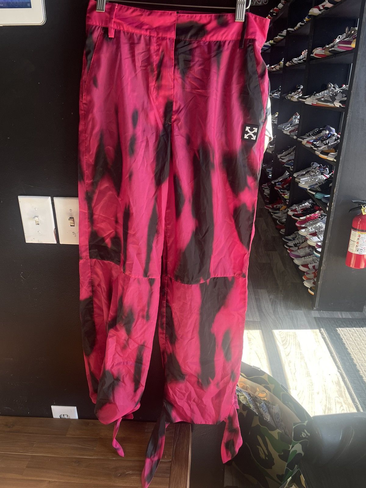 image of Off White Off-White Women’S Pants in Pink, Women's (Size 26)
