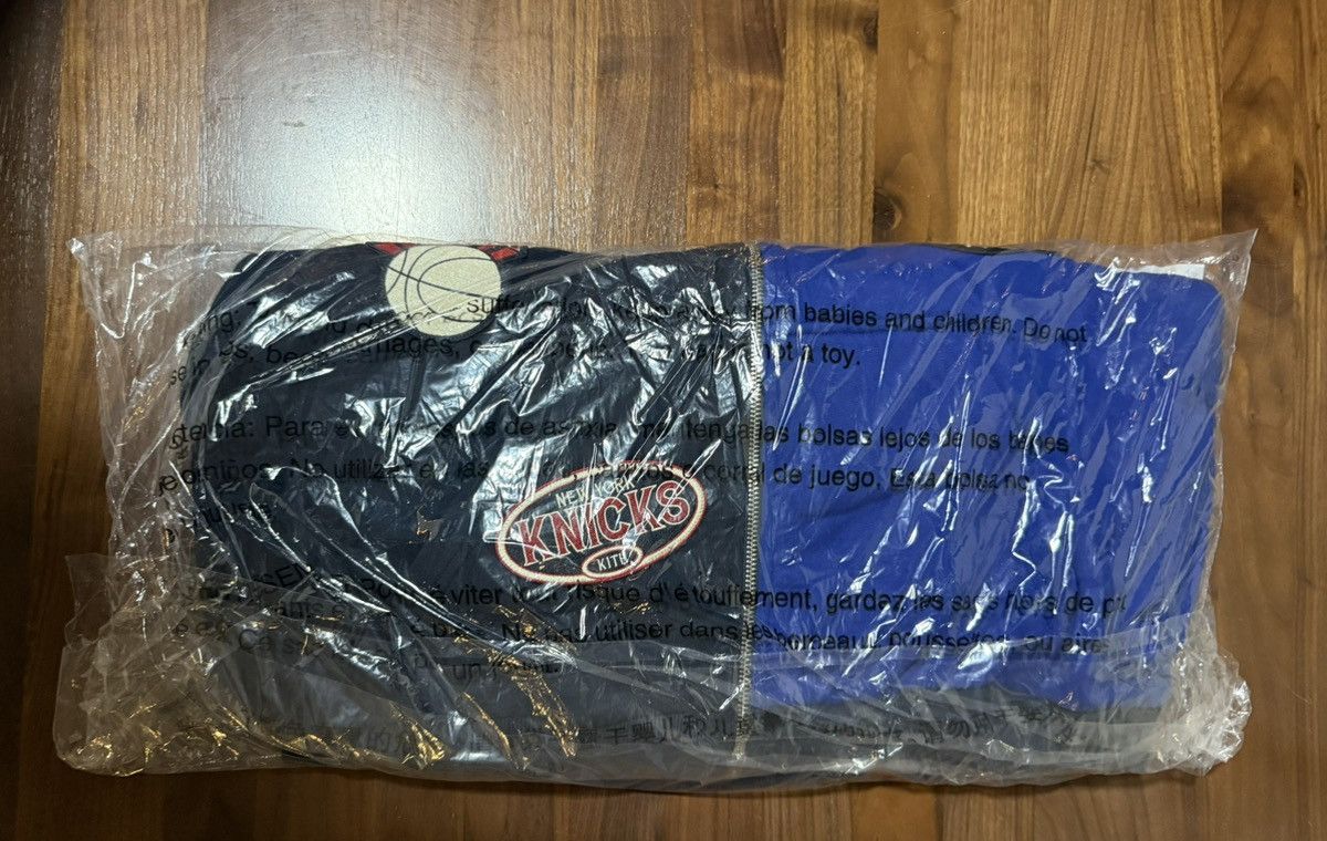 Kith Kith for NY Knicks Mash Up Cropped Braxton Vintage Hoodie Size US L / EU 52-54 / 3 - 11 Thumbnail