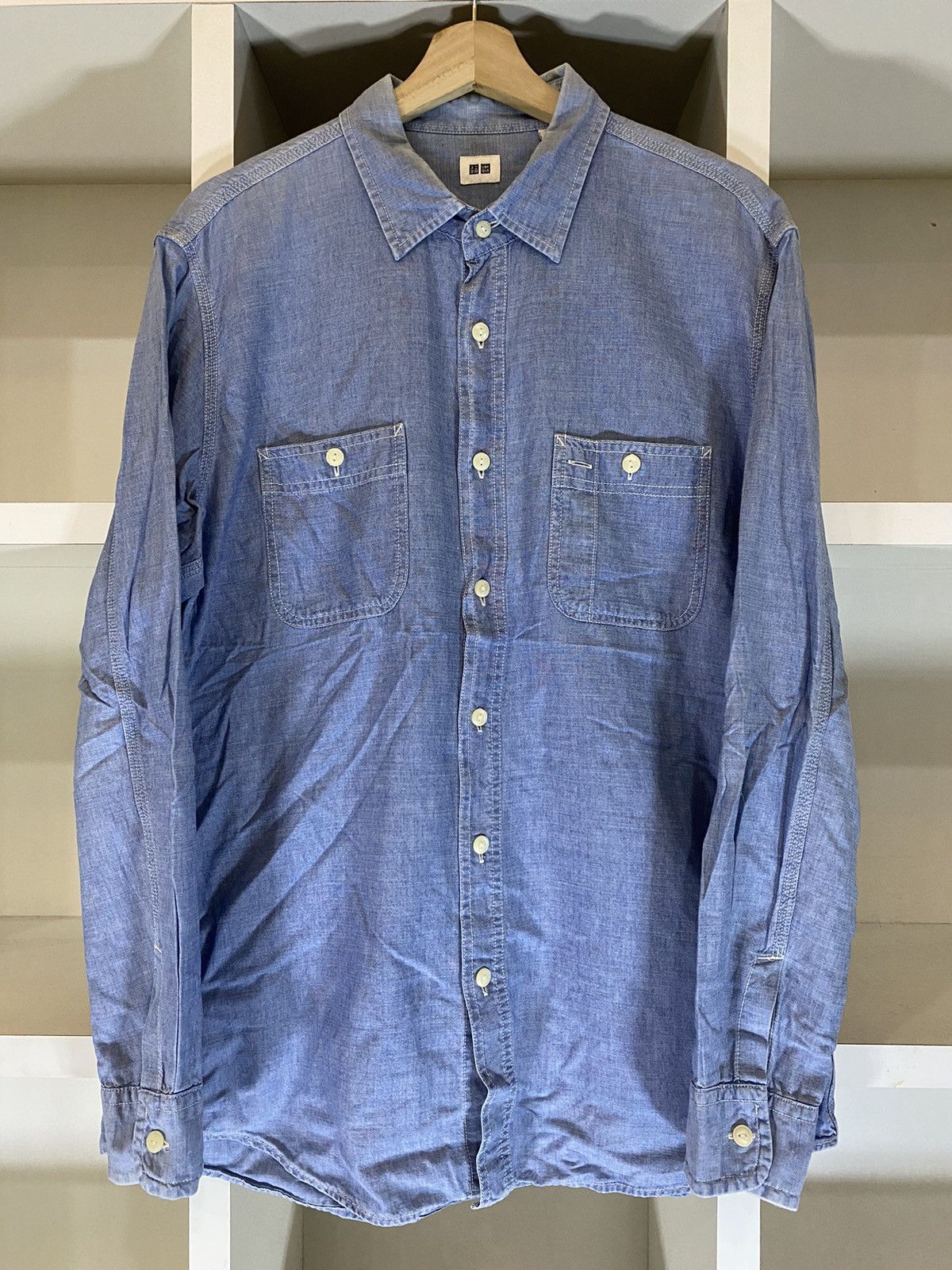 Uniqlo Uniqlo Button Ups Denim Shirt Size US XL / EU 56 / 4 - 7 Thumbnail