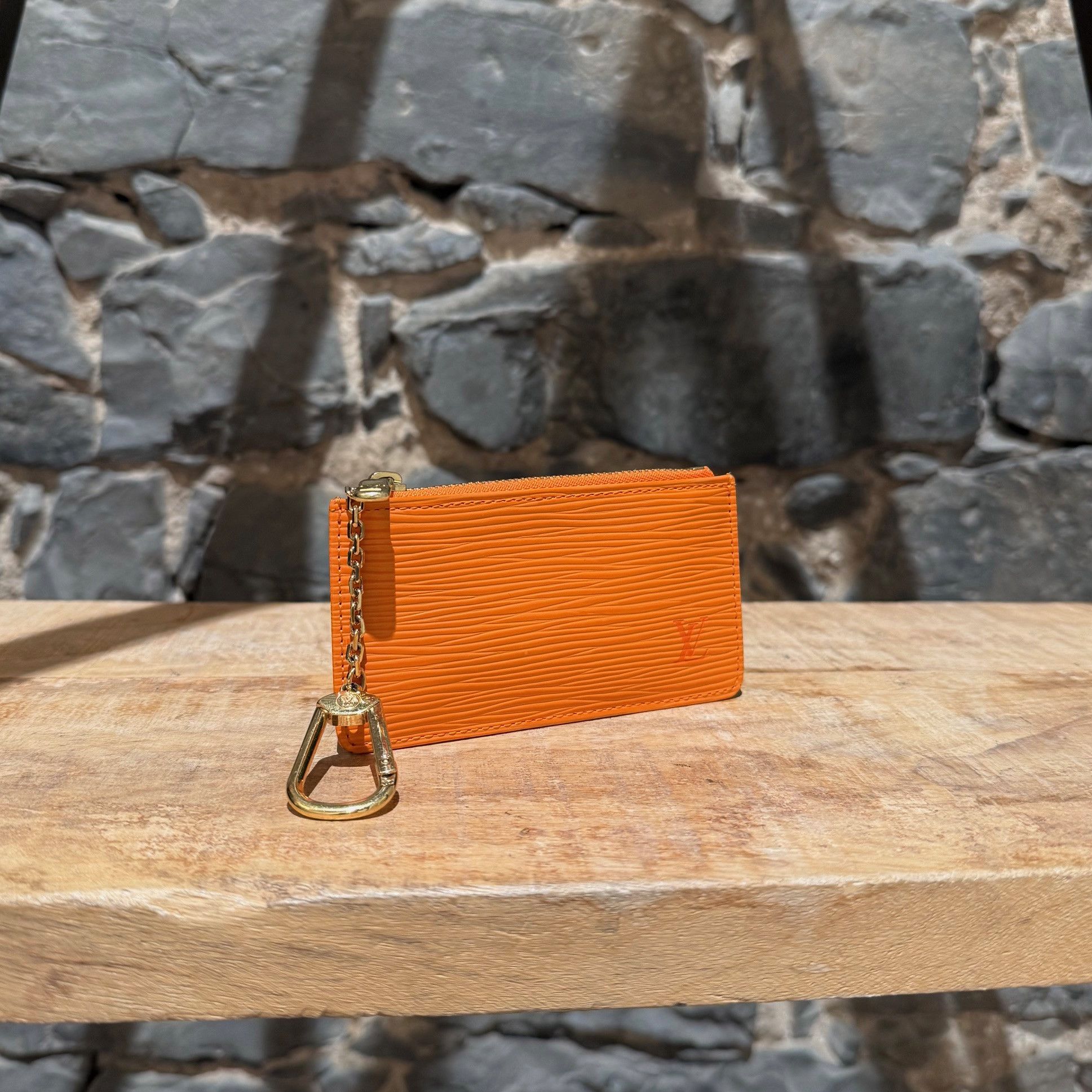 Louis Vuitton Louis Vuitton Vintage 2003 Orange Epi Leather Zip Key Pouch Size ONE SIZE - 11 Thumbnail