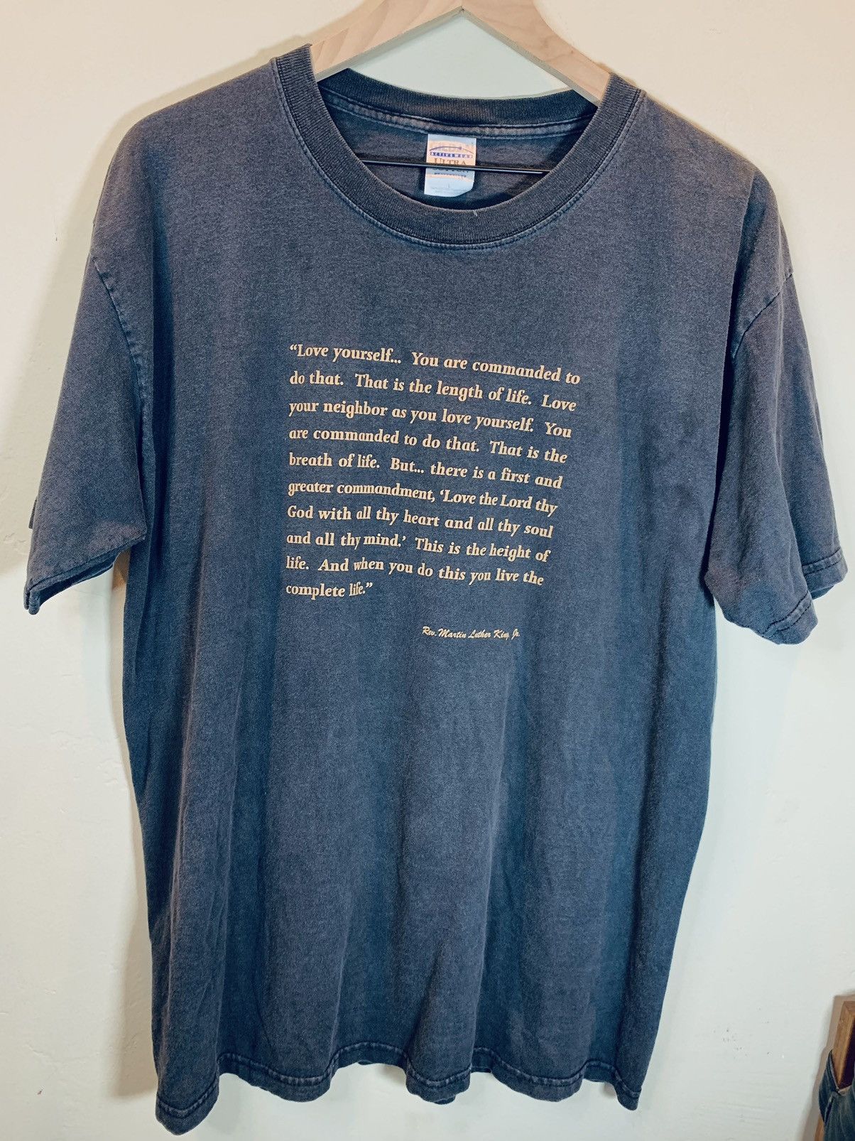 Vintage *RARE* Vintage MLK Love The Lord Thy God King Center T-Shirt Size US L / EU 52-54 / 3 - 1 Thumbnail