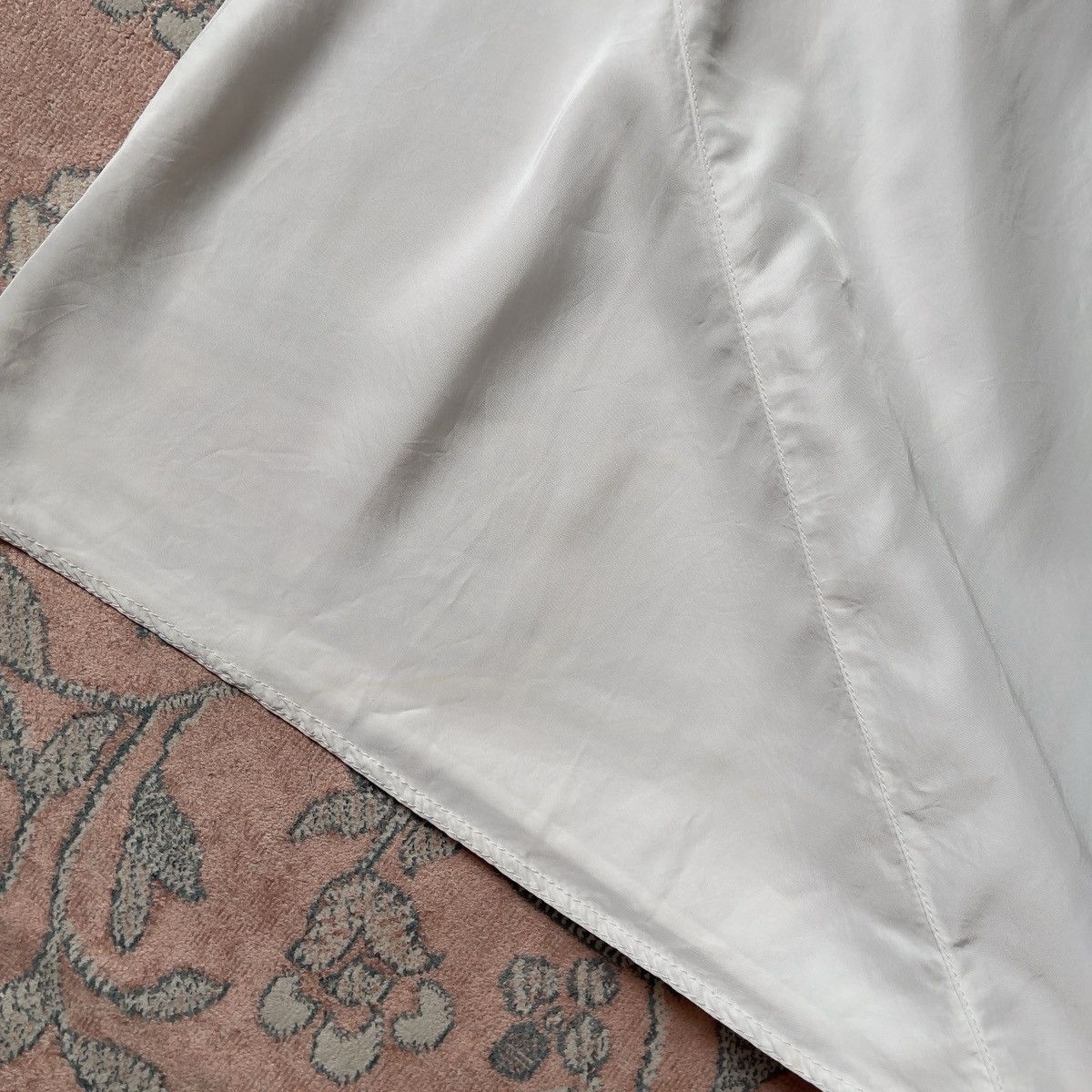 Vintage Vintage 1950s Ice Blue Rayon Nightgown (M–L) Size L / US 10 / IT 46 - 22 Thumbnail