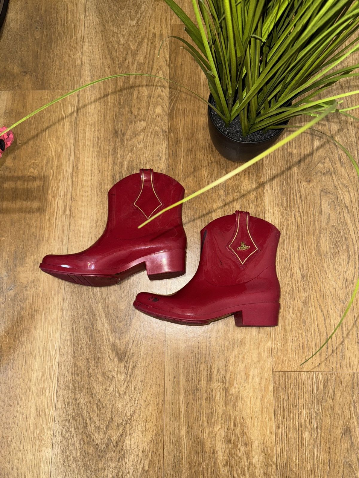 Melissa × Vivienne Westwood VIVIENNE WESTWOOD MELISSA RIBBED RED COWBOY SHOES Size US 9 / IT 39 - 2 Thumbnail