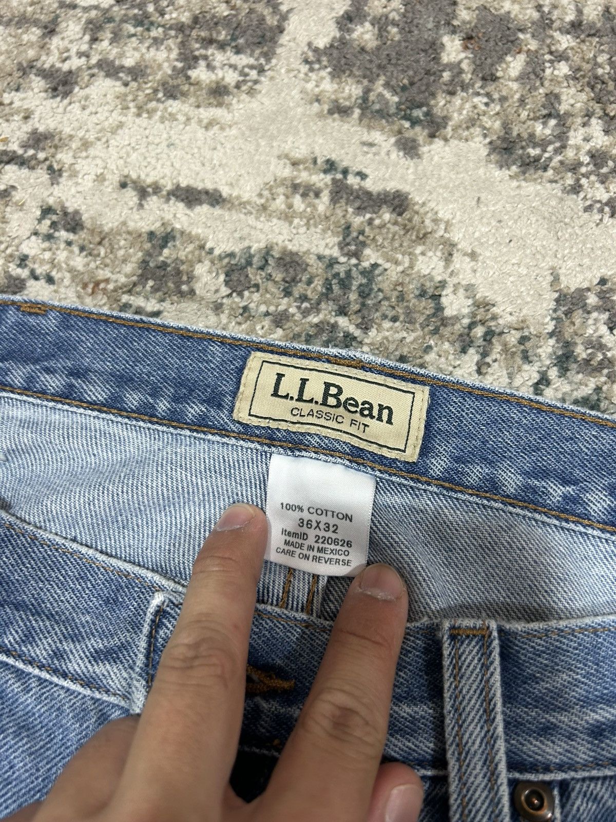 L.L. Bean L.L. Bean Classic Fit Stone Washed Light Blue Denim Jeans Size US 36 / EU 52 - 4 Thumbnail