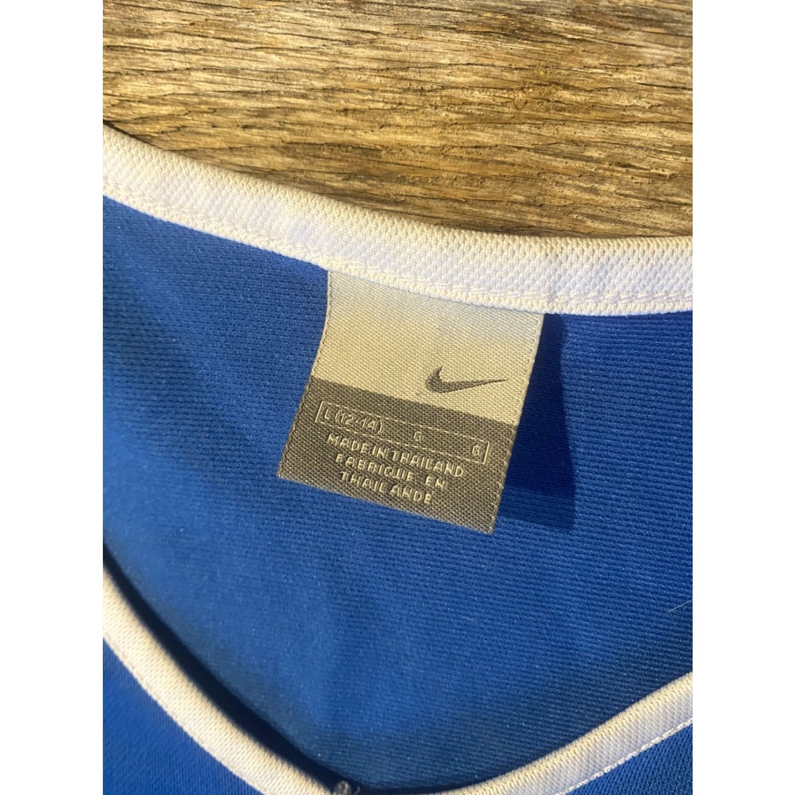 Nike VINTAGE Nike Blue Short Sleeve Soccer Jersey Women L 12-14 Sports T-Shirt Size L / US 10 / IT 46 - 4 Thumbnail
